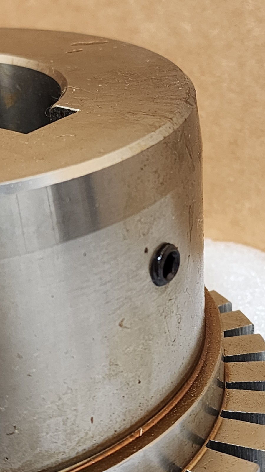 Falk 0788454 1090T HUB 2.4375 Bore NOS
