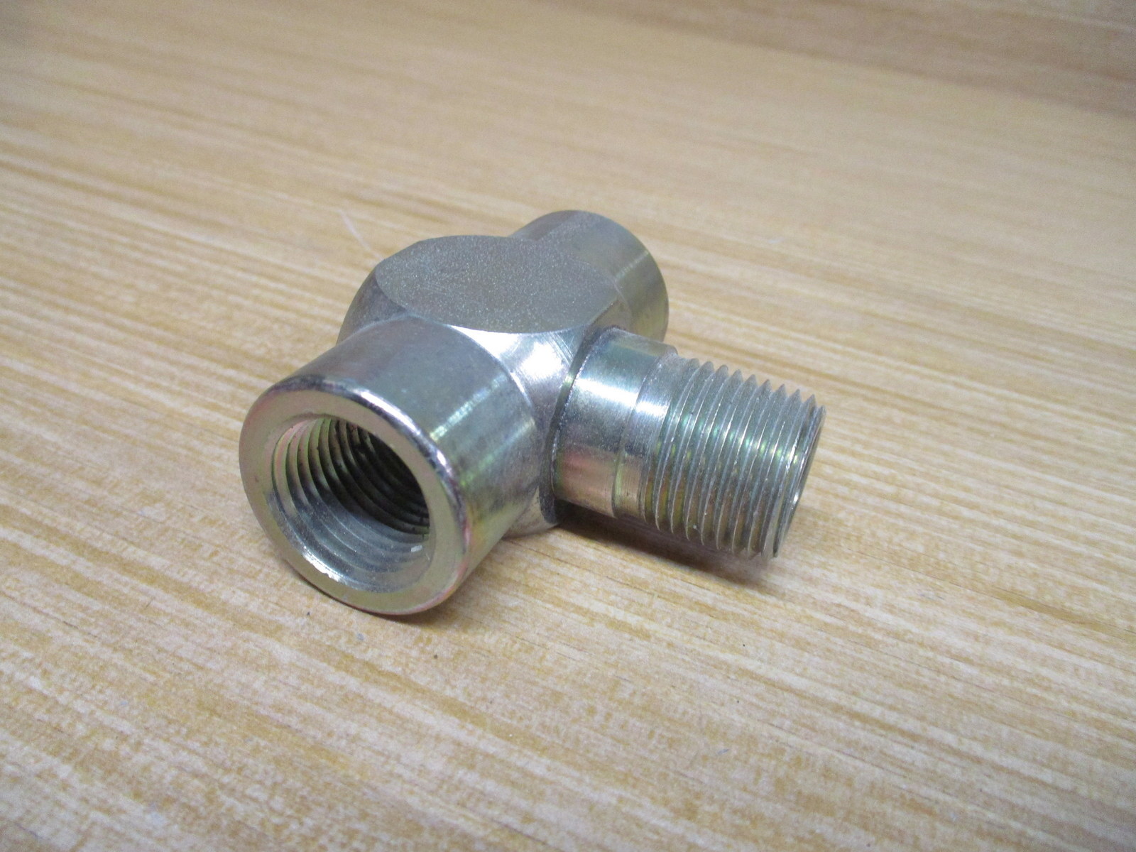 Aeroquip 2091-8-8S Eaton Branch Tee 209188S