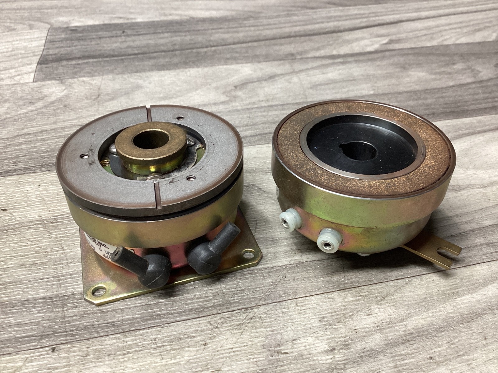 Inertia Dynamics 1115-7612Clutch Unit Agri-Vent 90 VDC 0115-0019 #100N107