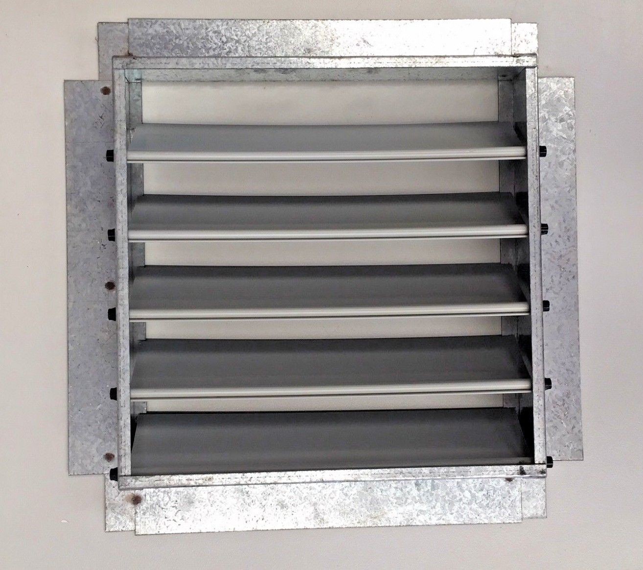 FANTECH Backdraft Damper Shutter for Centrifugal Roof Unit 28x28x6cm Square