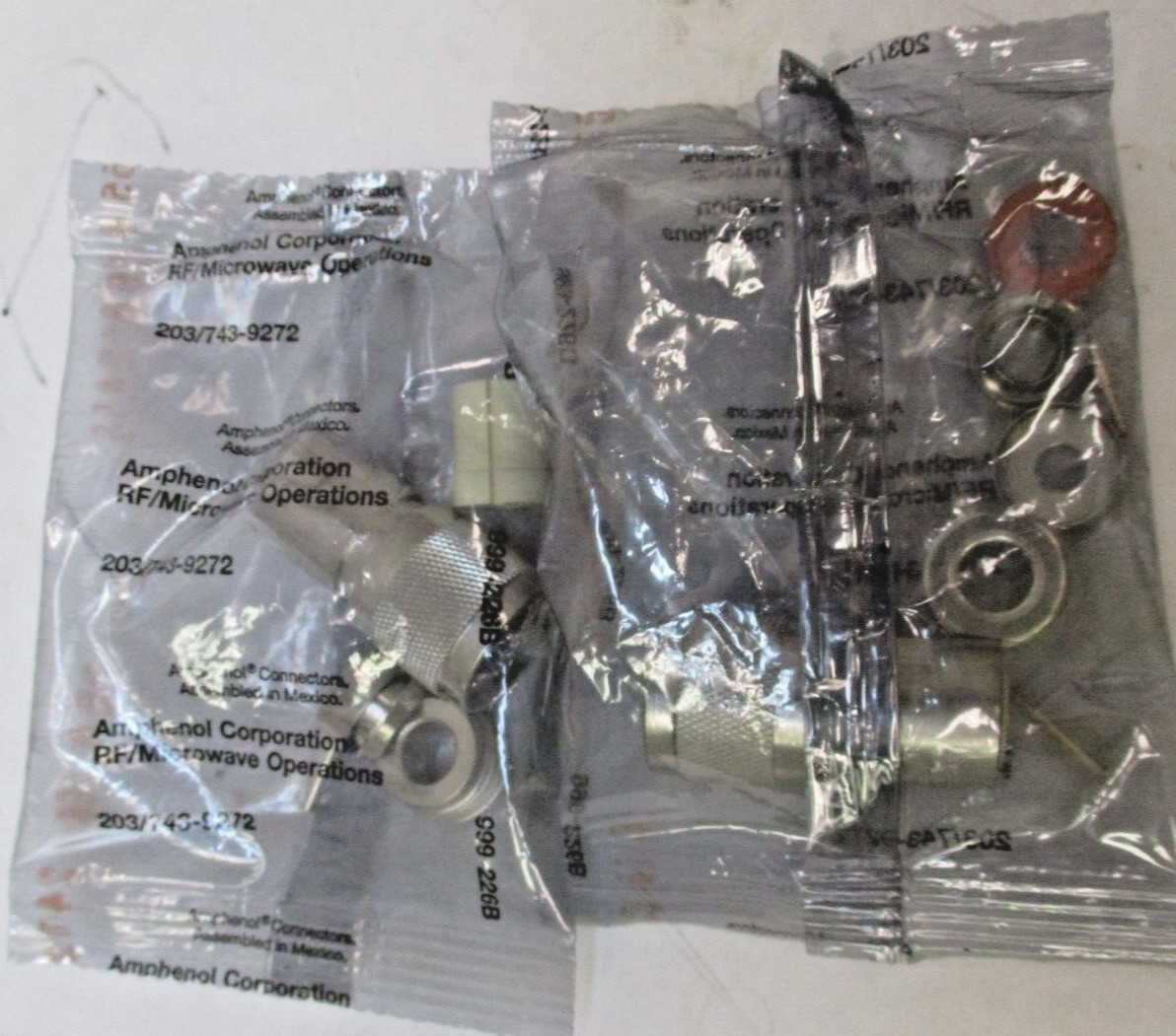Amphenol Connectors 82-5589 Lot of 2 A5894WVS