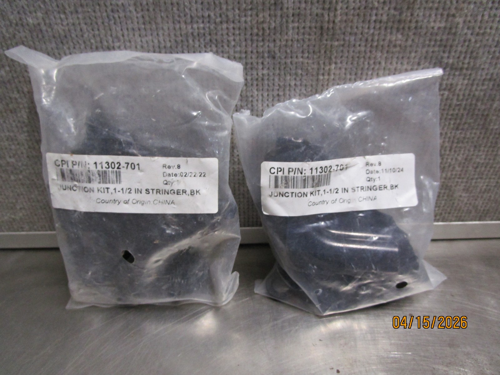 2 Chatsworth Products 11302-701 Junction Kit 1-1/2″ Stringer Black New