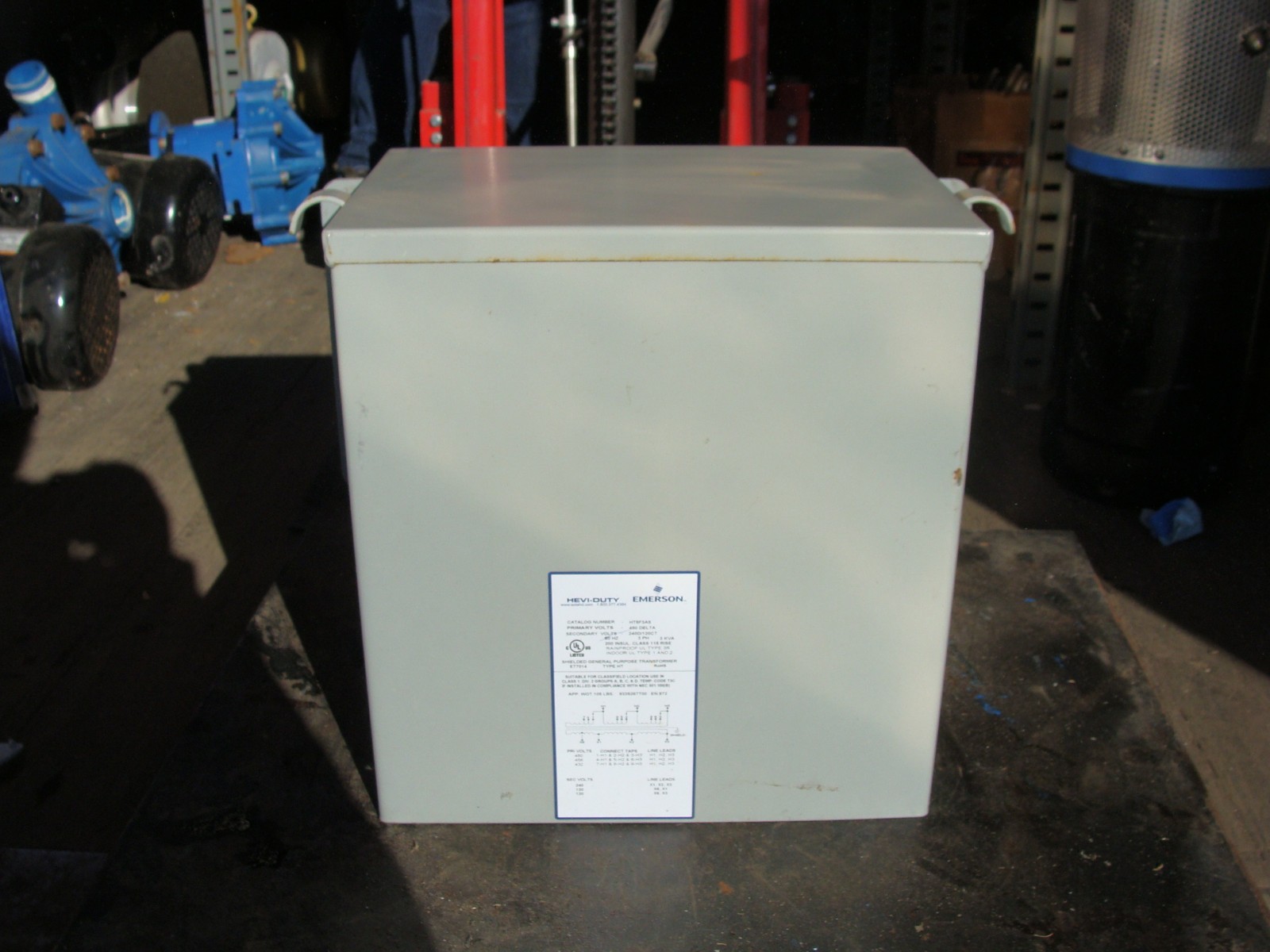 EMERSON HEVI-DUTY TRANSFORMER HT5F3AS 3 PH 3 KVA 240/480V
