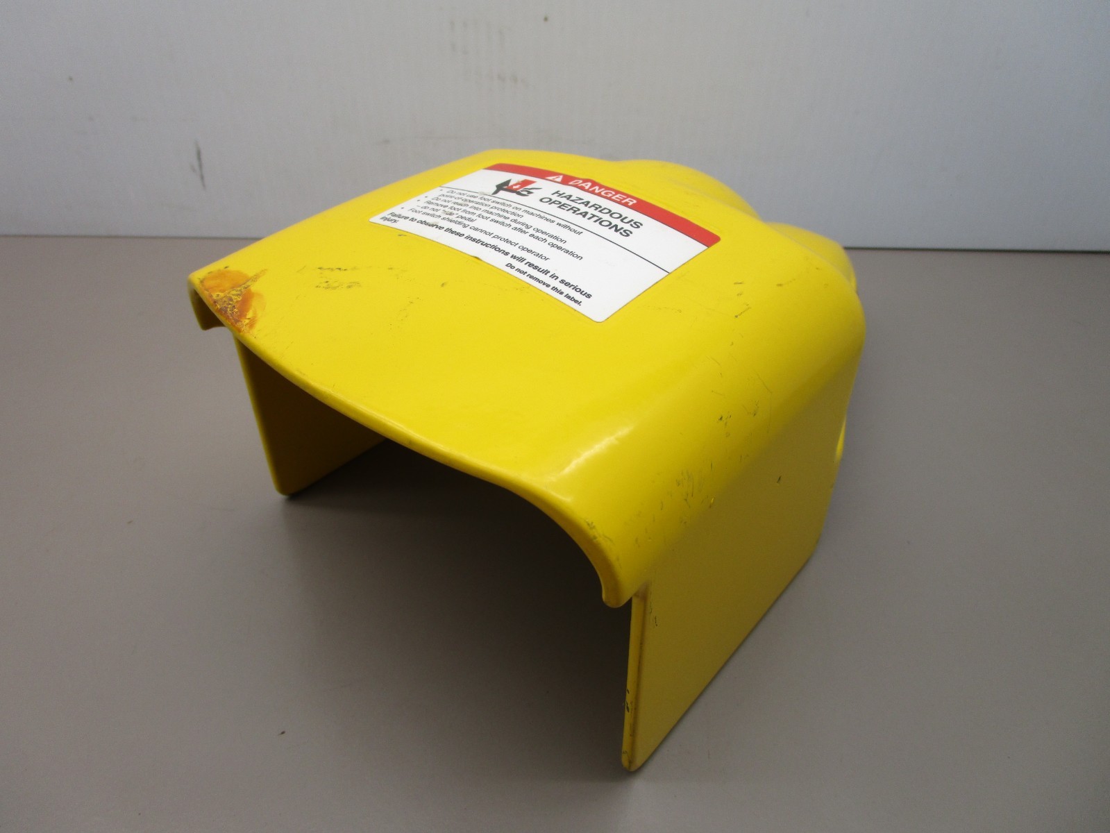 Square-D 9002 AC8 Foot Switch Safety Cover