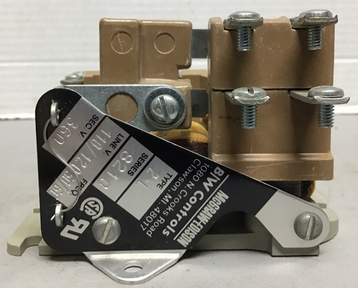 McGraw Edison 8210 2-L Liquid Level Control (B131)