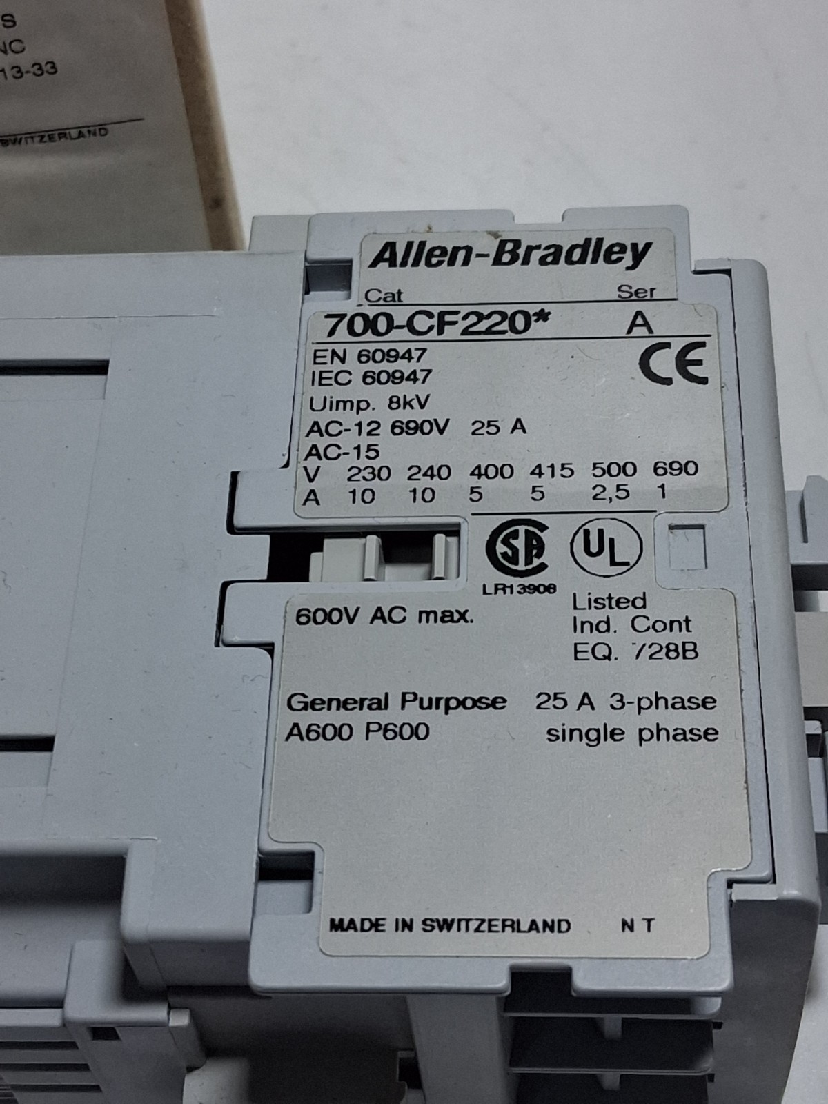 ALLEN BRADLEY 700-CF220D CONTROL RELAY 2NO/2NC 110V50/120V60HZ SER A NIB