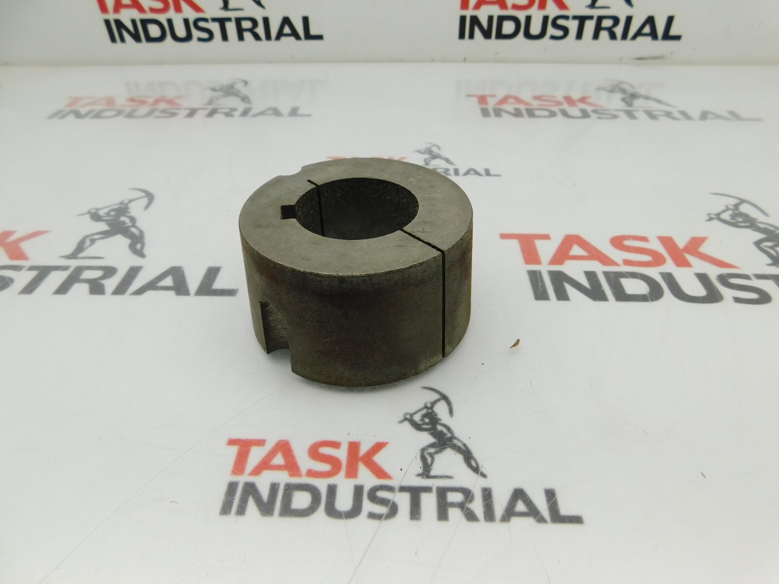 The Gates 2517 x 1-11/16″ Taper-Lock Bushing 7858-3111 No Key