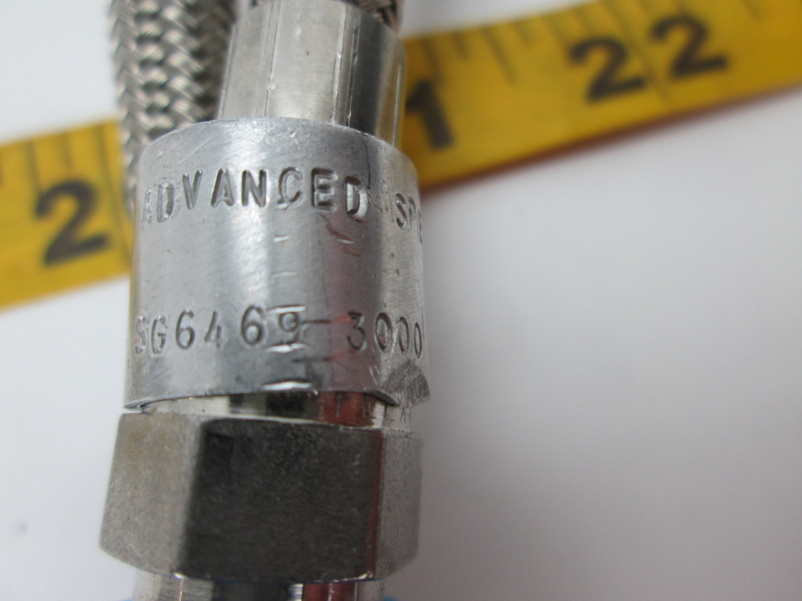 Advanced Spec Gas Hose 72″ Stainless Braid 9/16″ Connections T
