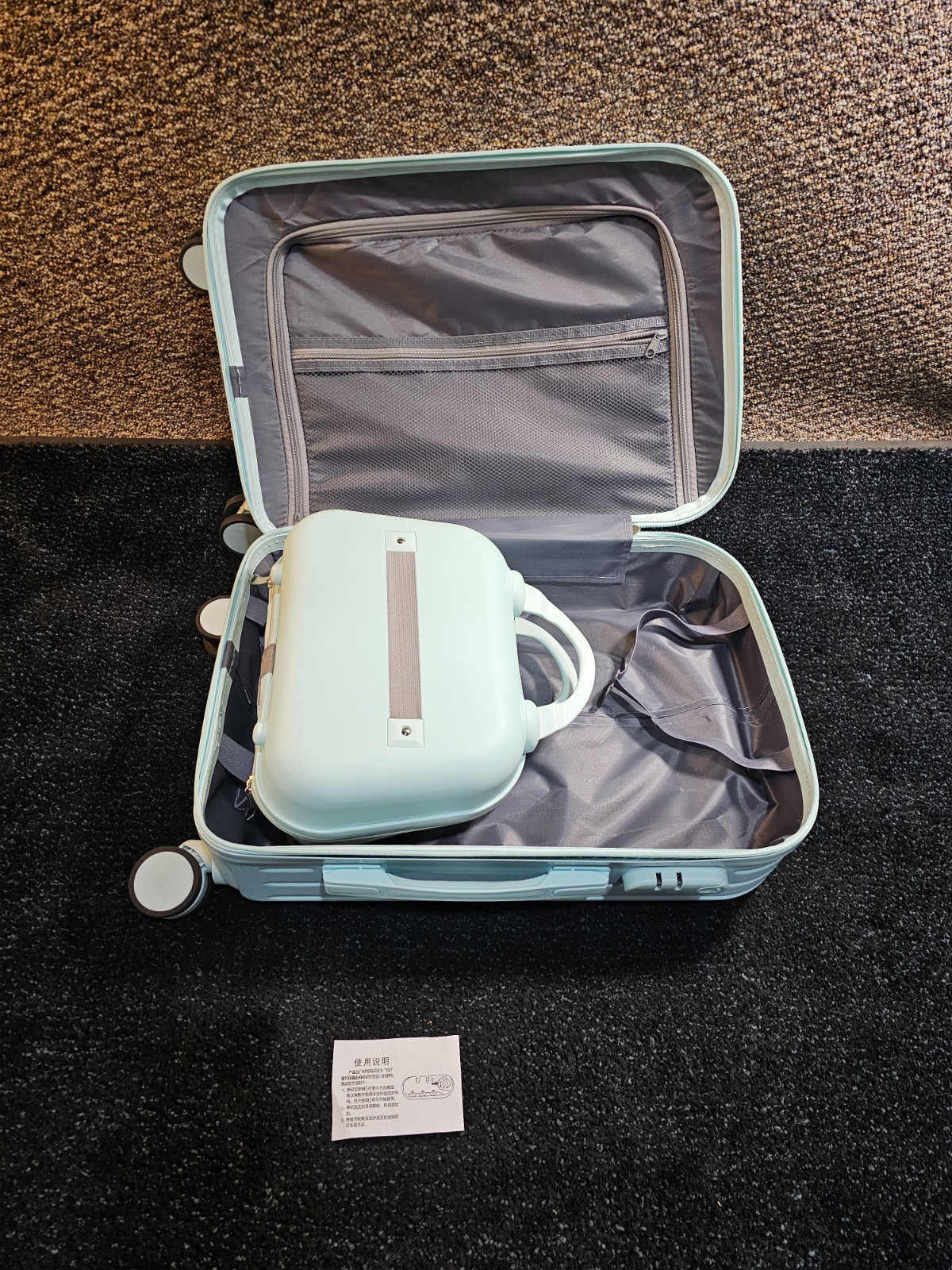 18″ Carry On Luggage & 10.5″ Cosmetic Case 360-Degree Rotation, Lightweight Blue