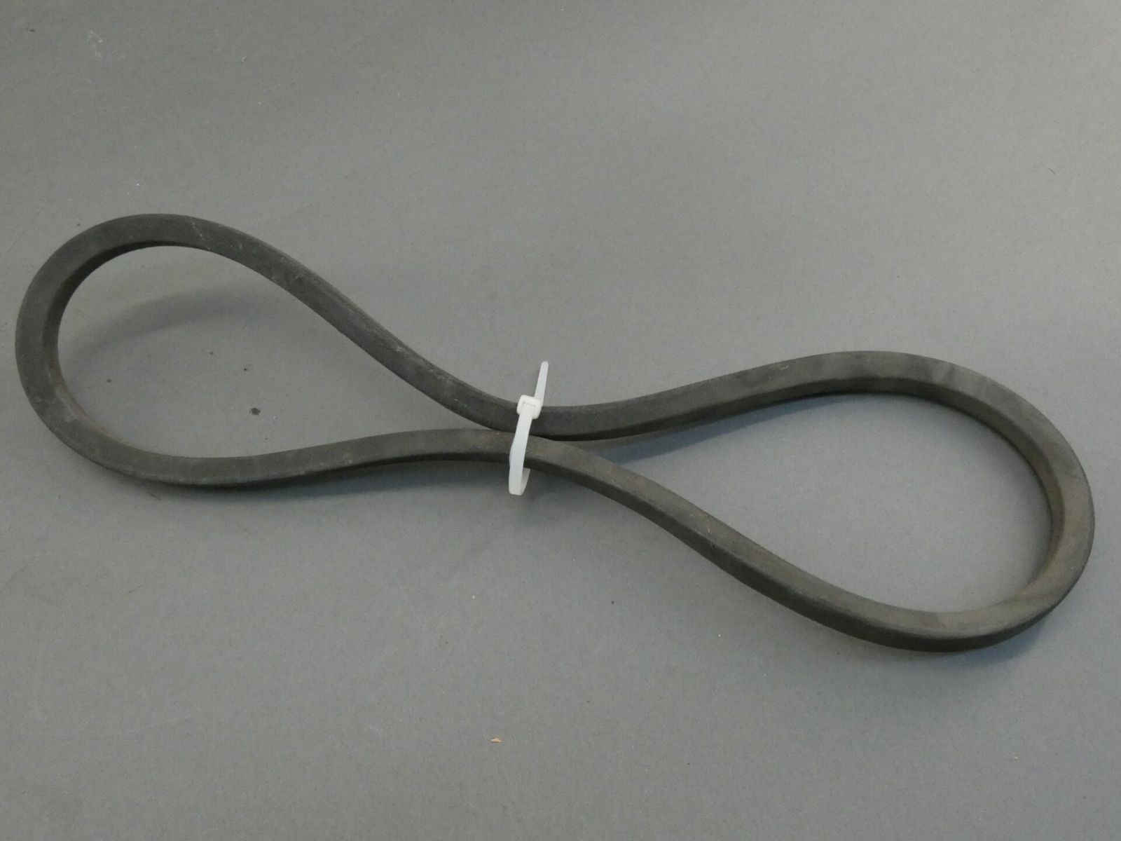 Woods 5L380 V-Belt, FHP Glasstex – NEW Surplus!