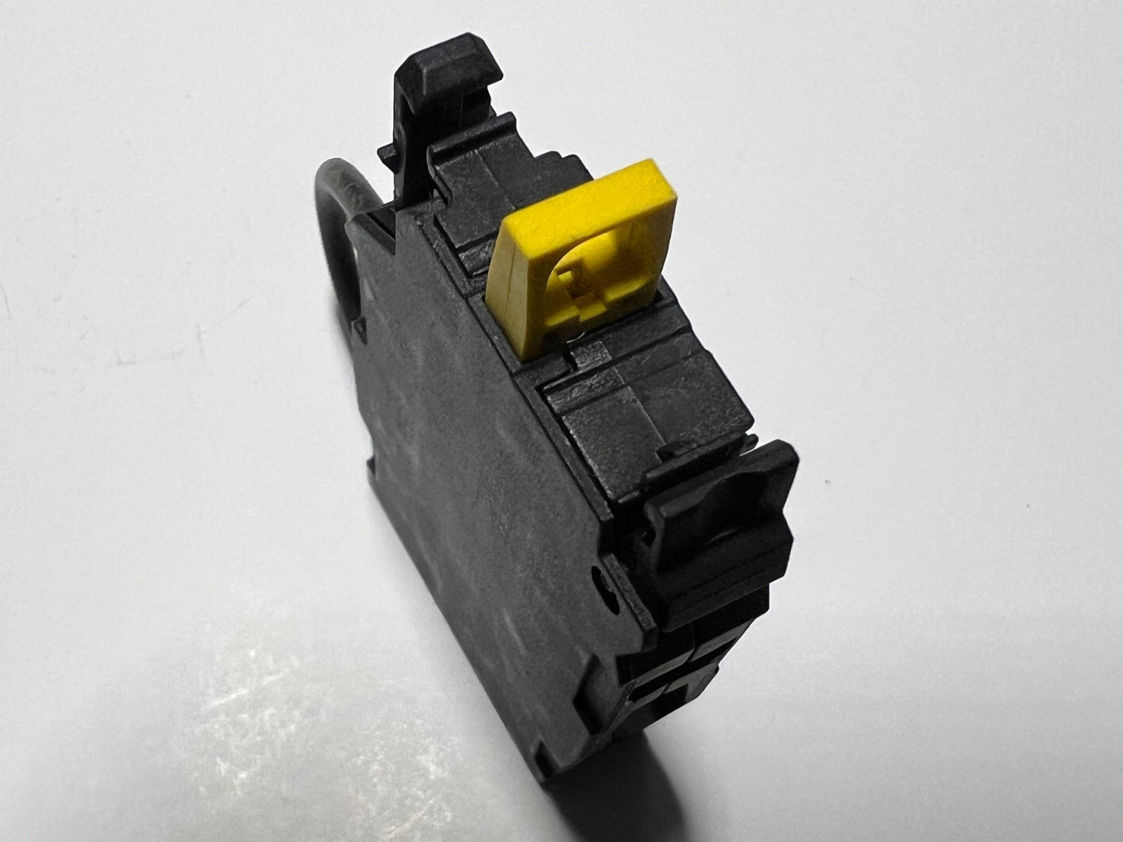Siemens 3SU1400-1AA10-3HA0 Contact Module