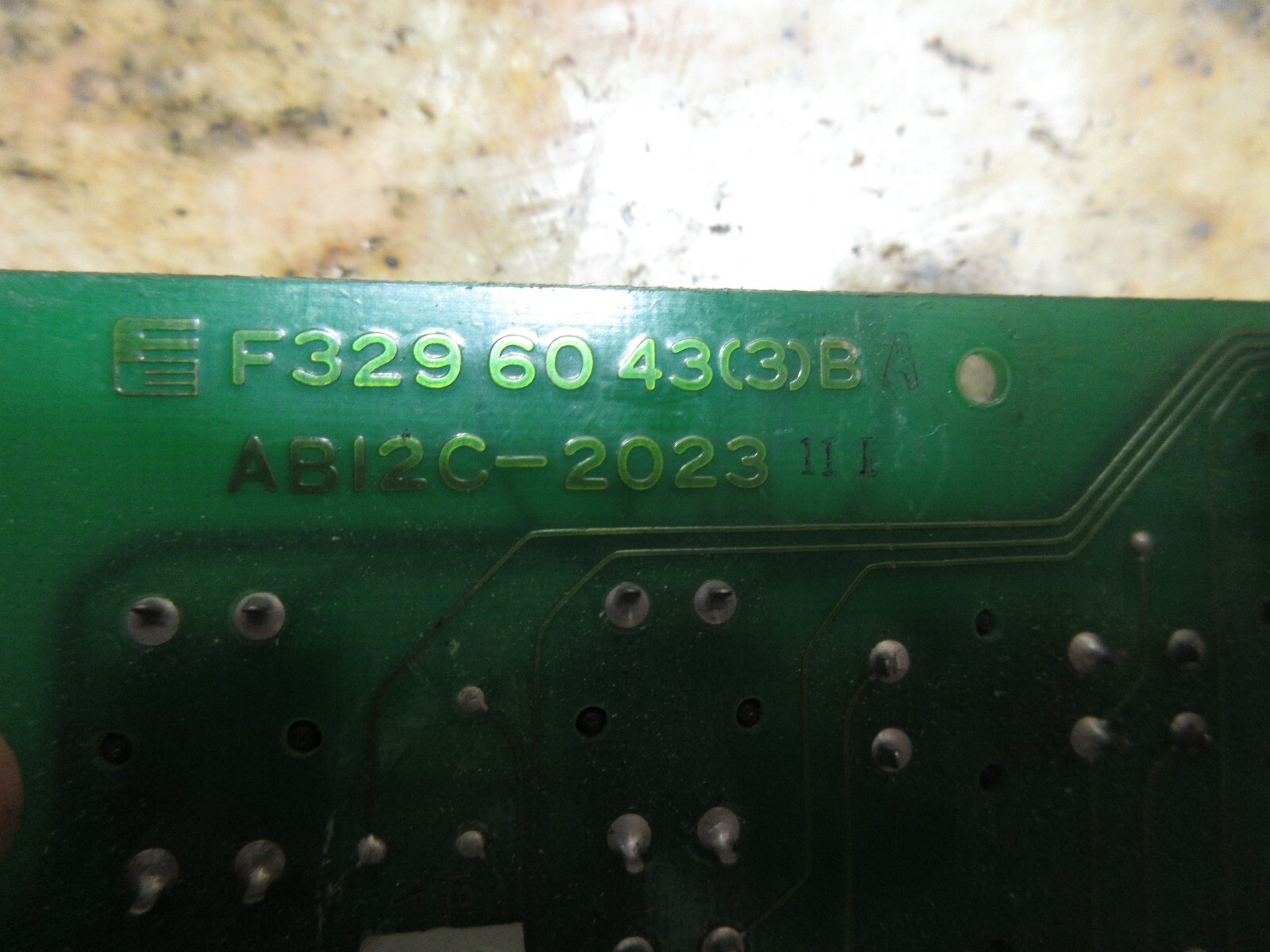 FUJI CIRCUIT BOARD F329 60 43 (3)B AB12C-2023 11K KS-MB963A 42 CONTROL PANEL