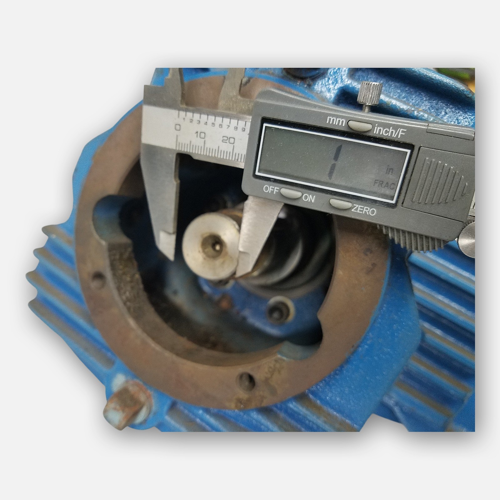 NEW CONE DRIVE 0VS20-30-W1B Model 306 TEXTRON GEAR REDUCER RATIO: 125-1 1750RPM