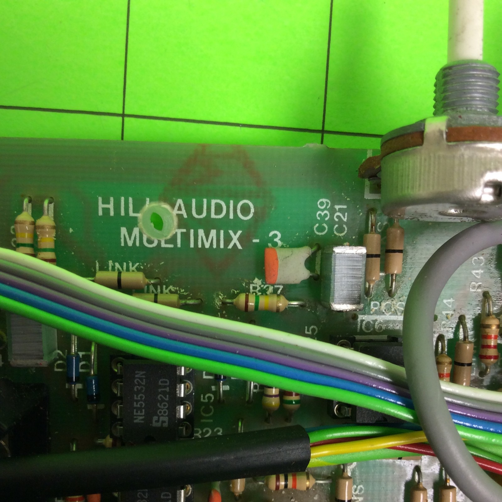 Hill MM1X Audio Mixer MULTIMIX-3 Board (BROKEN Knob)