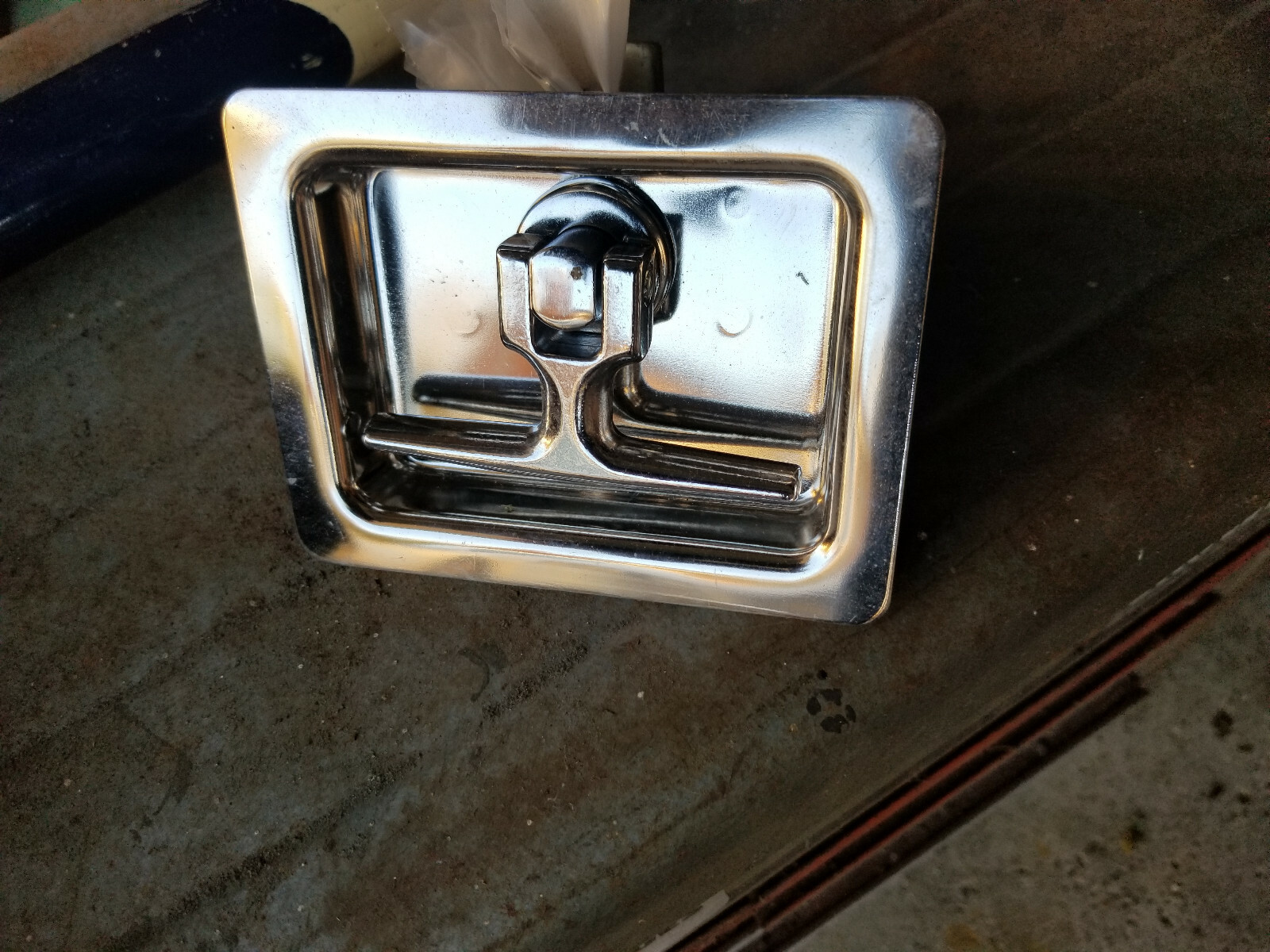 Recessed T-Handle Latch, New, Stainless Steel & Chrome Finish
