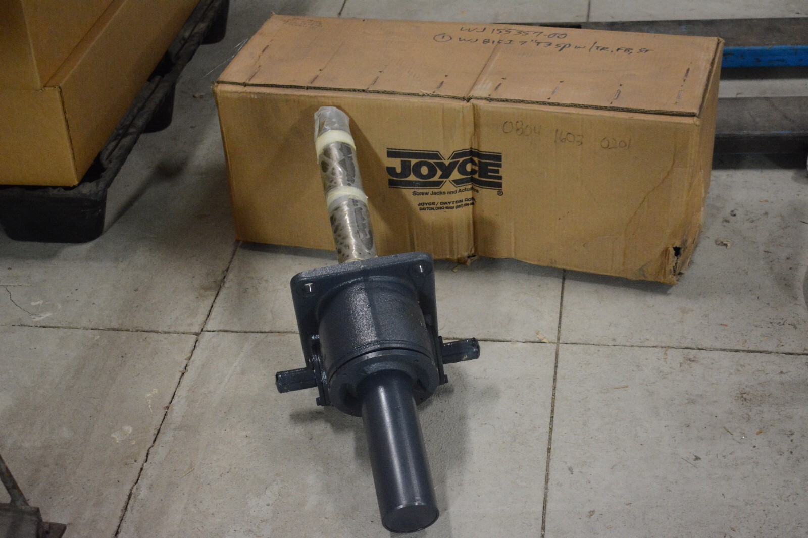 Joyce Dayton WJ815I T3 SP w/TR, FB , ST Inverted Machine Screw Jack