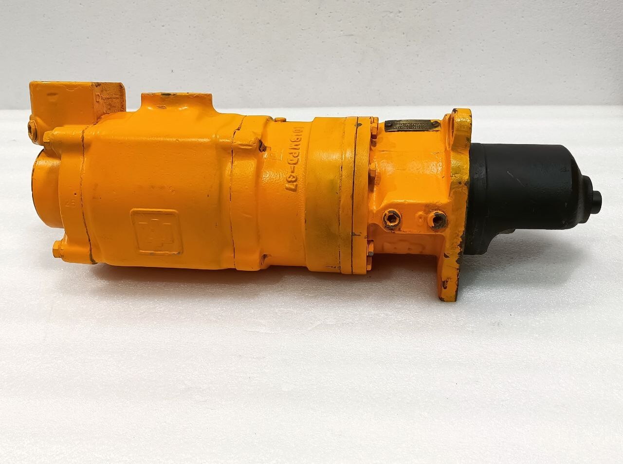 INGERSOLL RAND 50BMPDR-VSM3335 STARTING MOTOR 200 PSi MAX PRESSURE USED