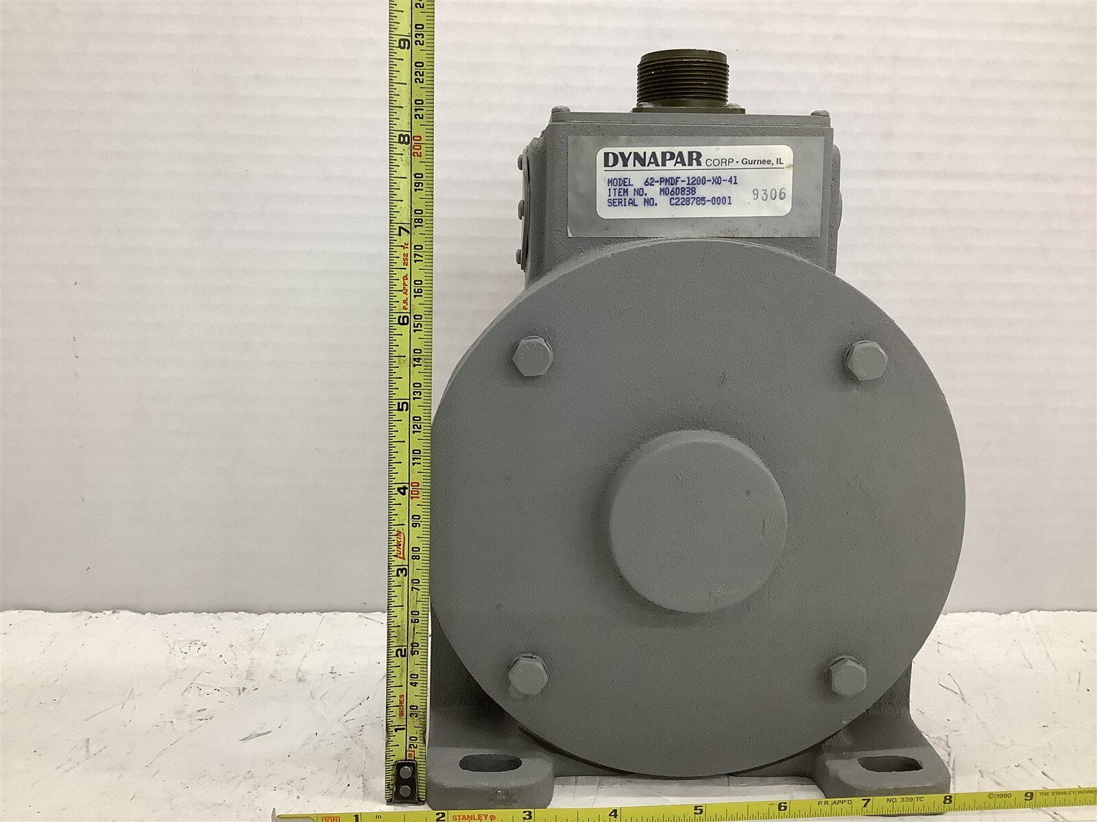 Dynapar 641 2PMDF 1200 X0 Encoder Series 60 1″Shaft