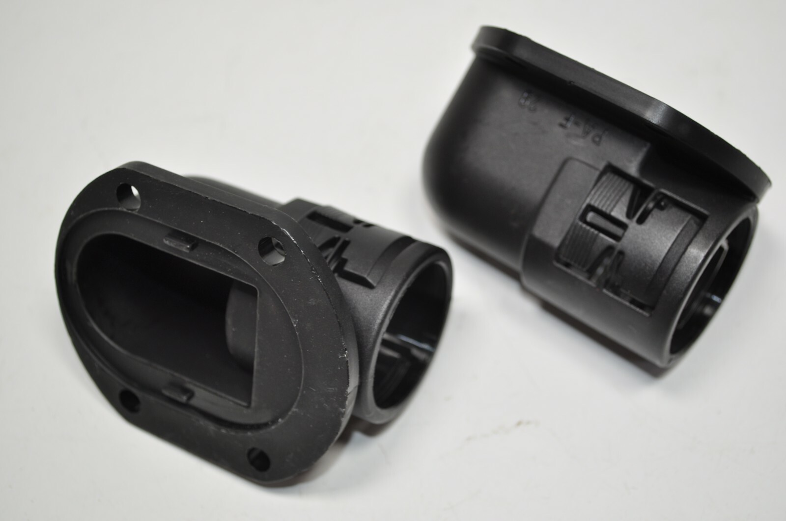 Lot of 2 REIKU 29mm NW Black Polyamide 90° Elbow Flange w/o Gasket