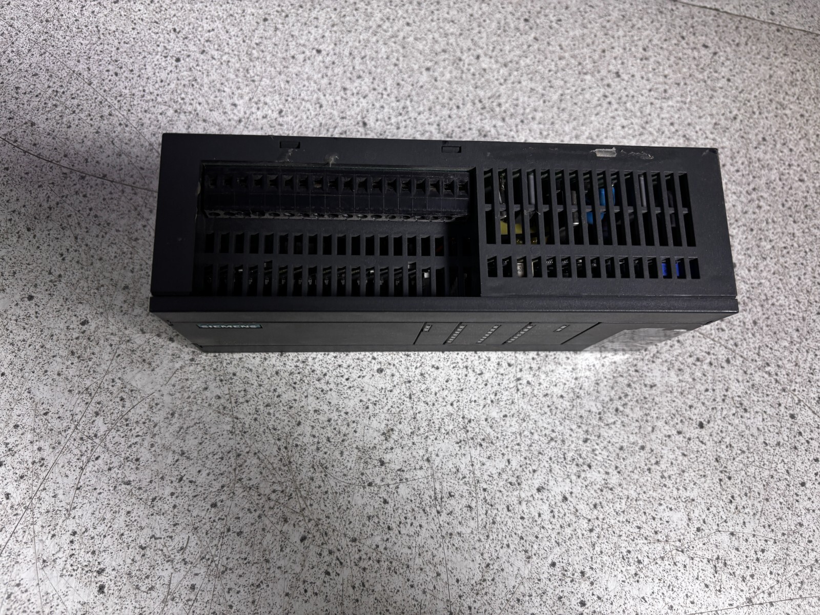 Siments Model GES7 214-1BC01-0XGB0 CPU 214 PLC.