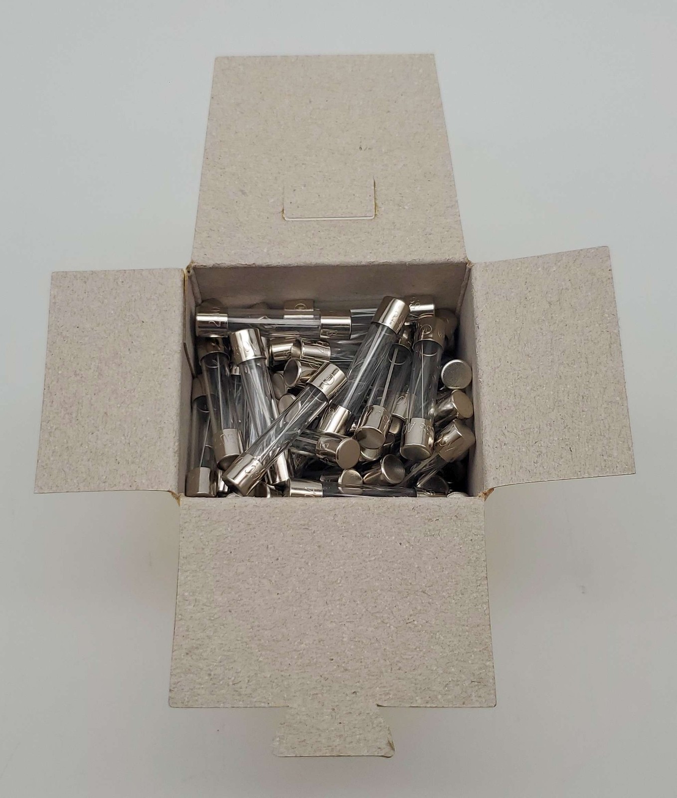 Bussmann AGC-10-R Fuses 10A 250V Fast Acting Glass Tube Pack of 100