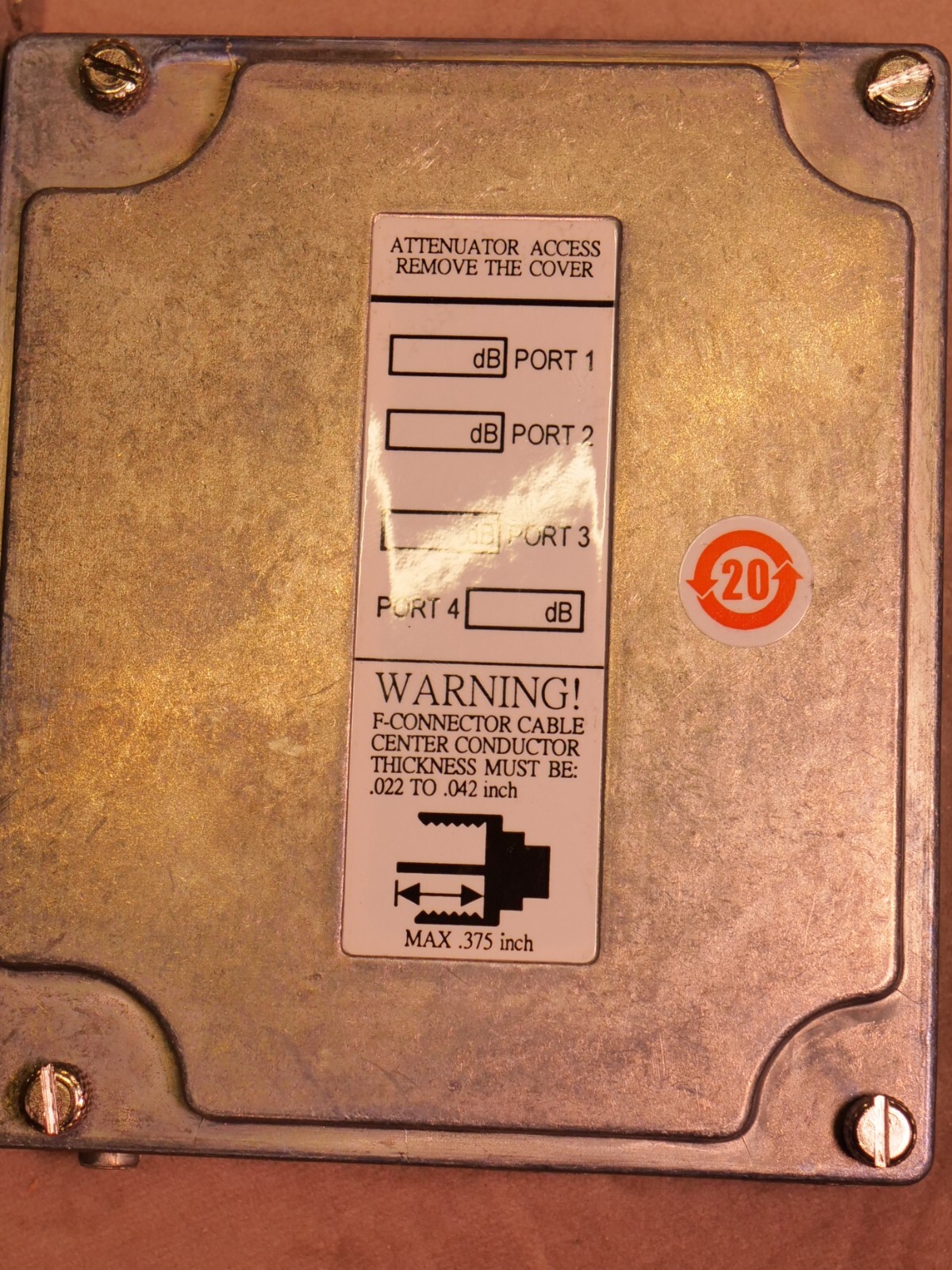 Scientific Atlanta or Cisco 9904 4-Way Splitter FWD 50-1000MHz