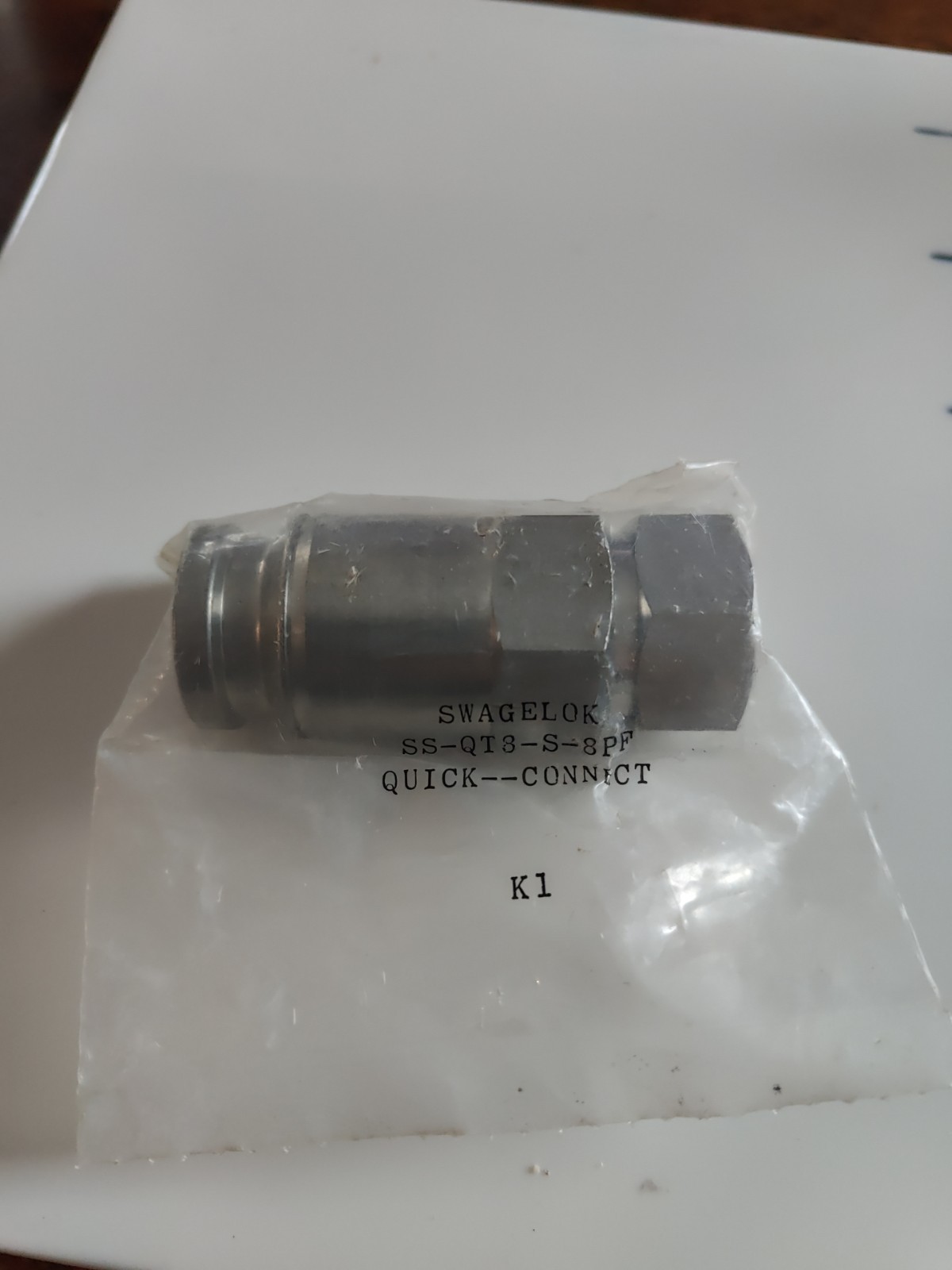 Swagelok QT8-316 ss-qt8-s-8pf quick connect