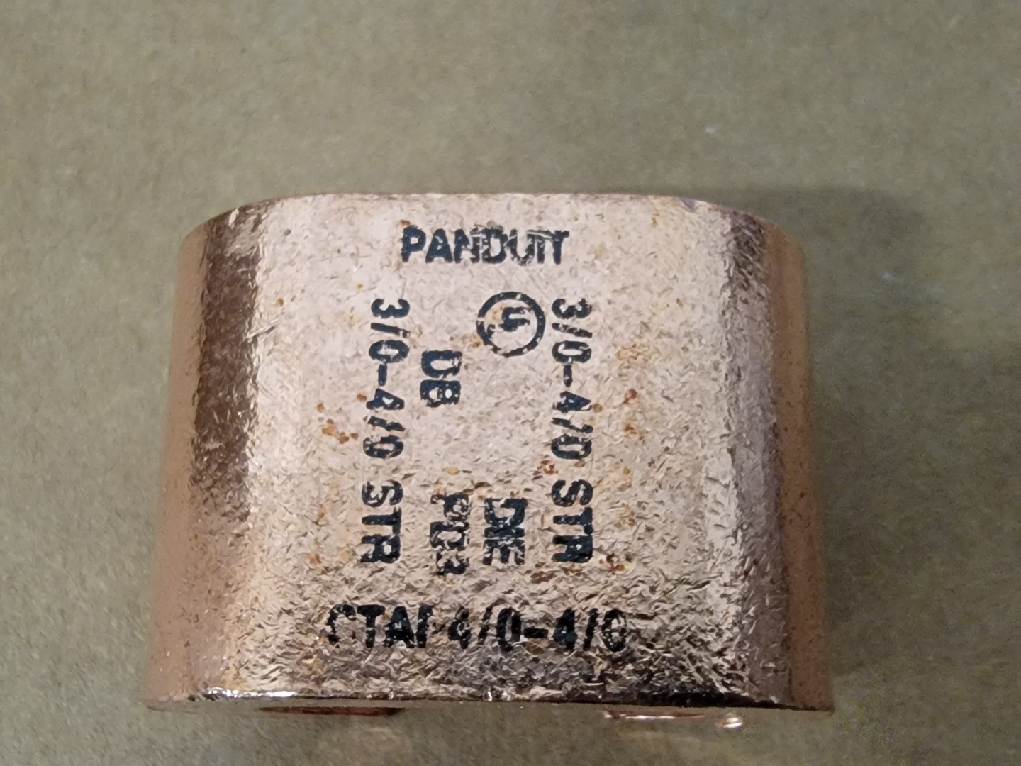 SURPLUS NEW PANDUIT CTAP4/0-4/0-X Copper Compression C-Type Tap (Box of 10)