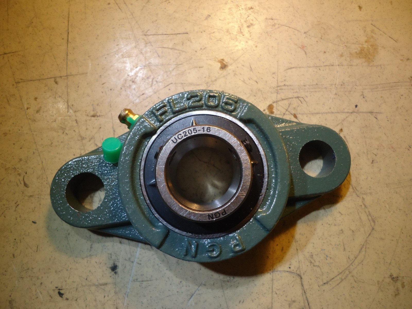 PGN FL205 2 BOLT HOUSING WITH UC205-16 BEARING