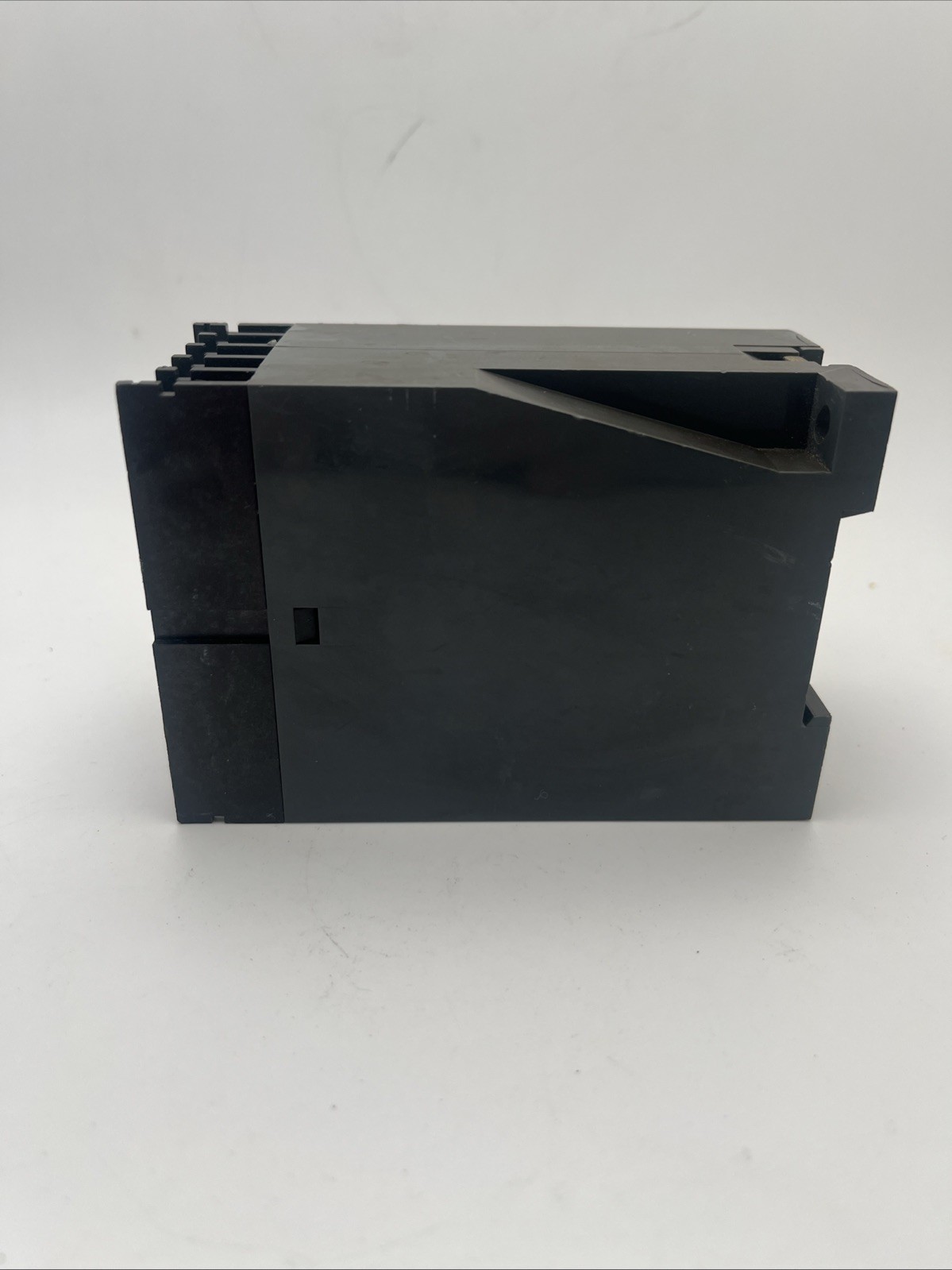 Furnas 47TA32GX1 Voltage Monitor 240VAC Series A