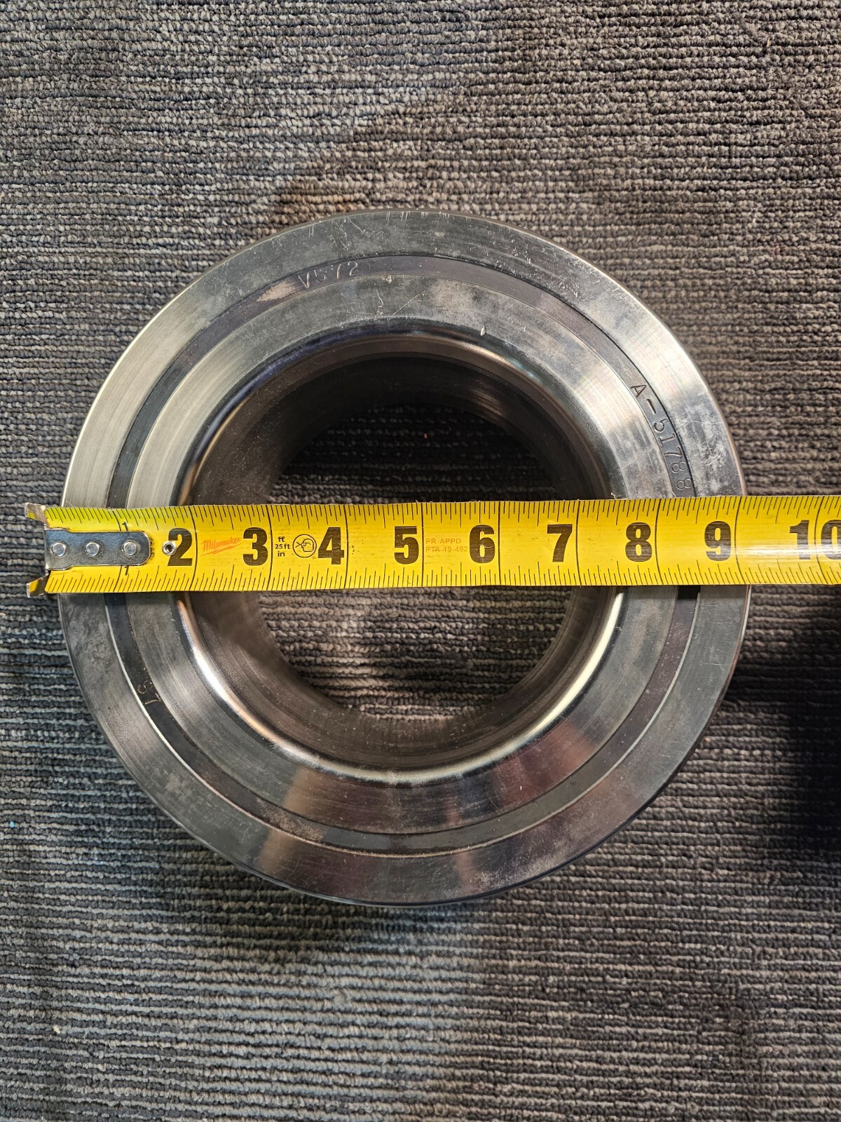 Body Bushing Roll Ring Carbon Steel A-51788-B Heavy Duty V572 9.5″ x 3.25″ x 9″
