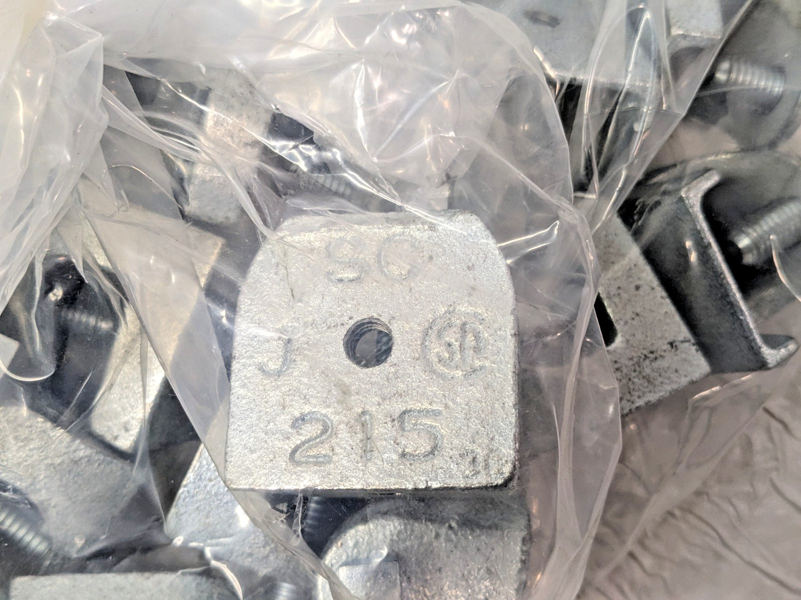Thomas & Betts Galvanized Malleable Iron Beam Clamps 3/8″ – 16 QTY 25 502