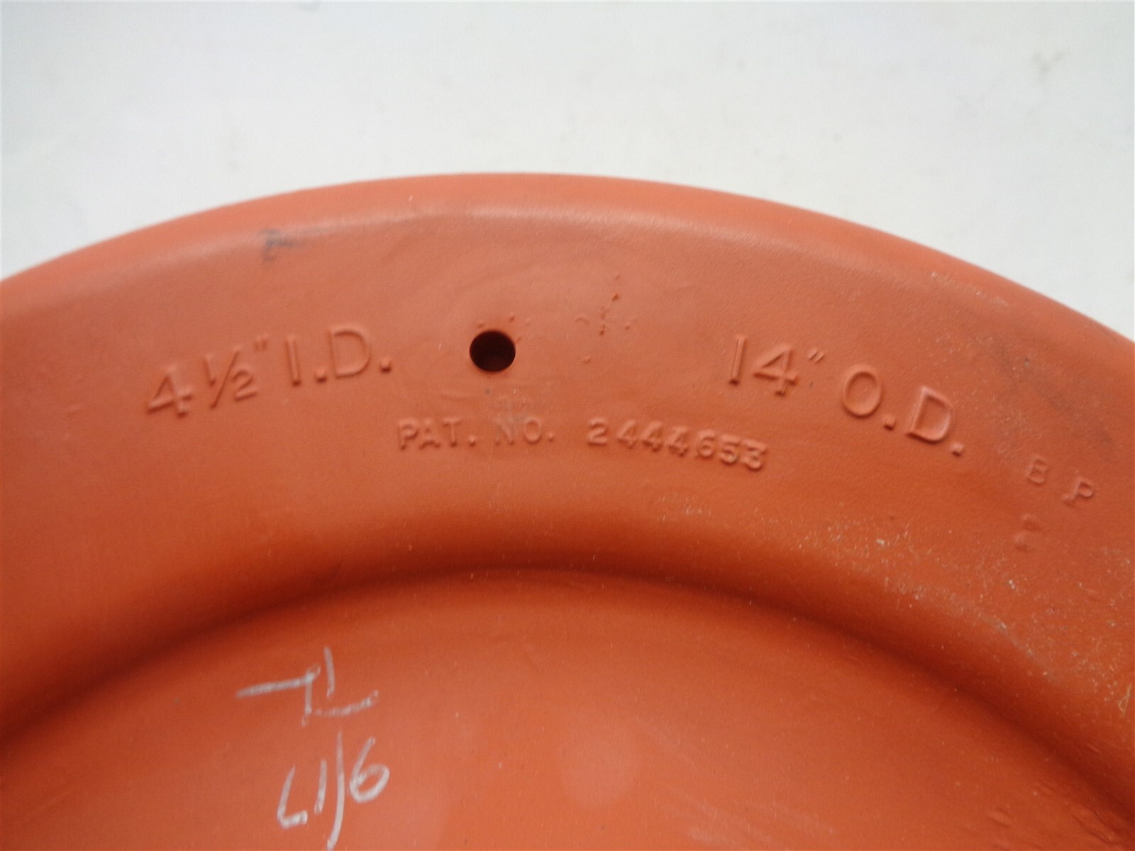 4-1/2″ ID x 14″ OD Pipe Wiper