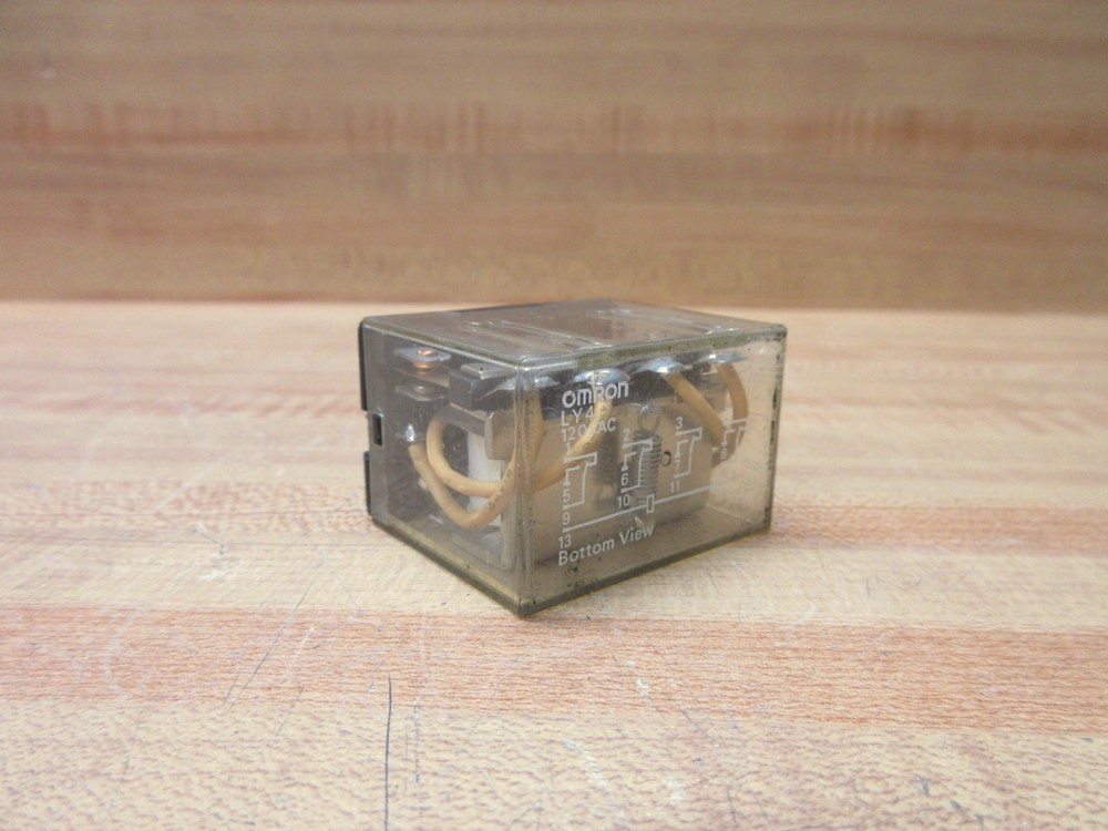 Omron LY4-120V AC Relay LY4-120VAC