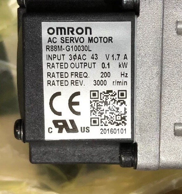 OMRON Servo Motor, R88M-G10030L, SHIPSAMEDAY#1540P1