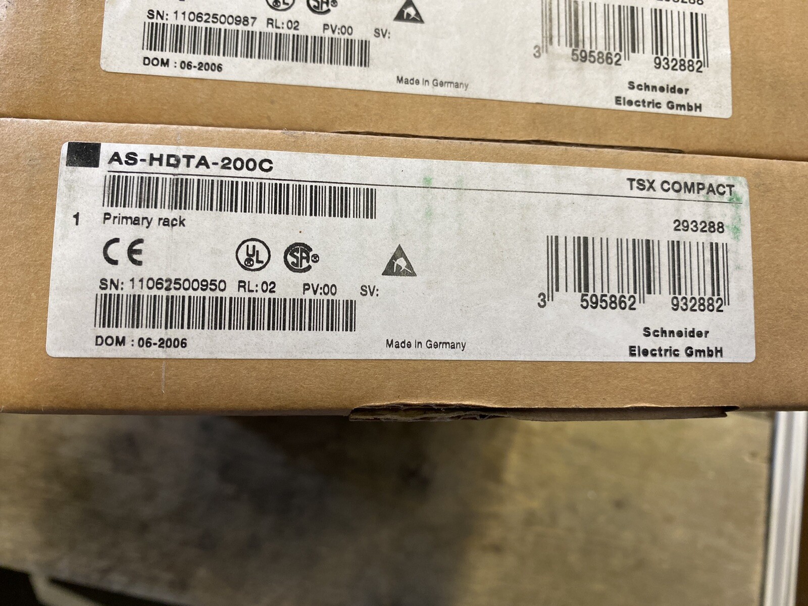 Schneider Automation AS-HDTA-200C 5-Slot Primary Subrack Modicon SPS Rack OVP