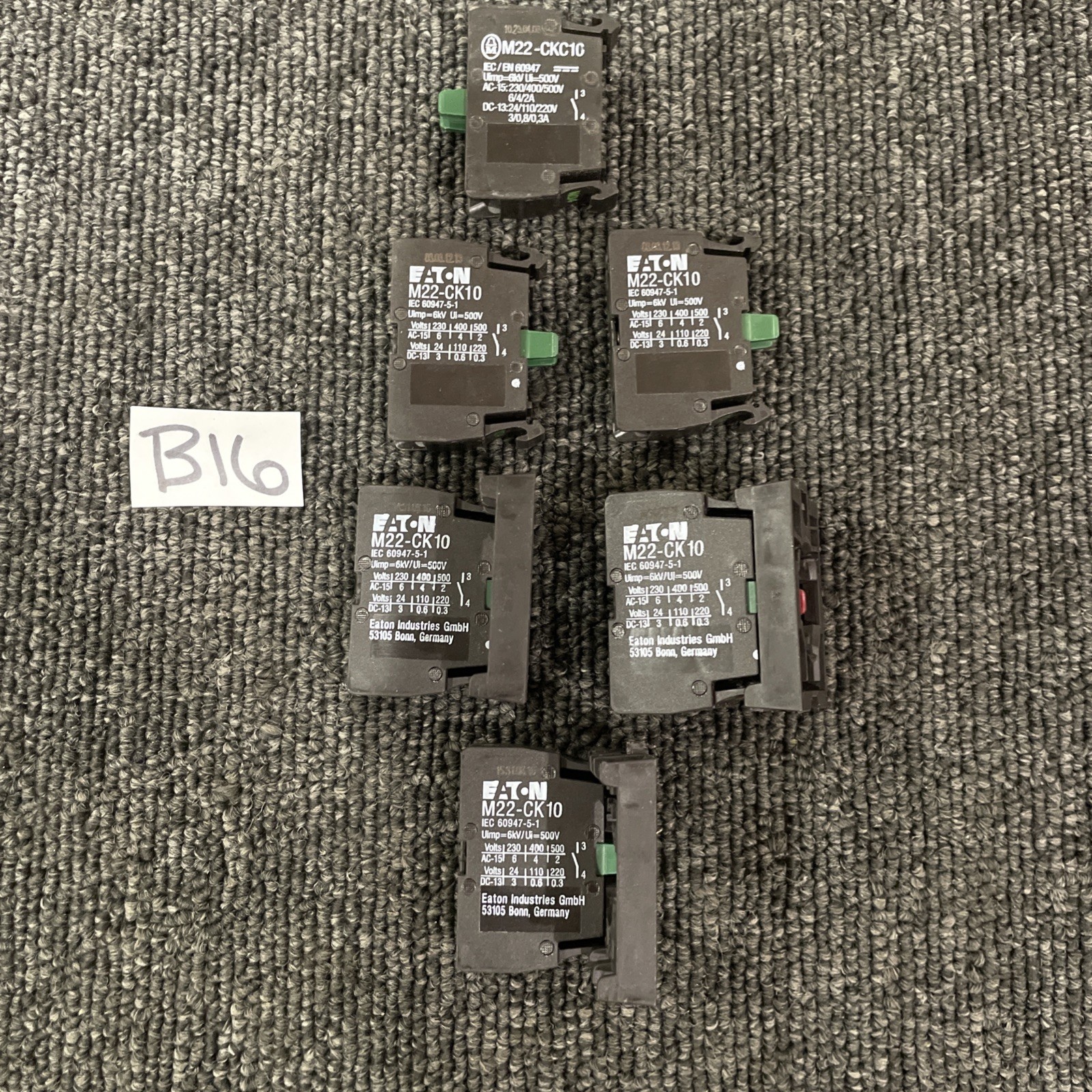 (6) Moeller Klockner M22-CK10 Eaton Contact Block M22CK10