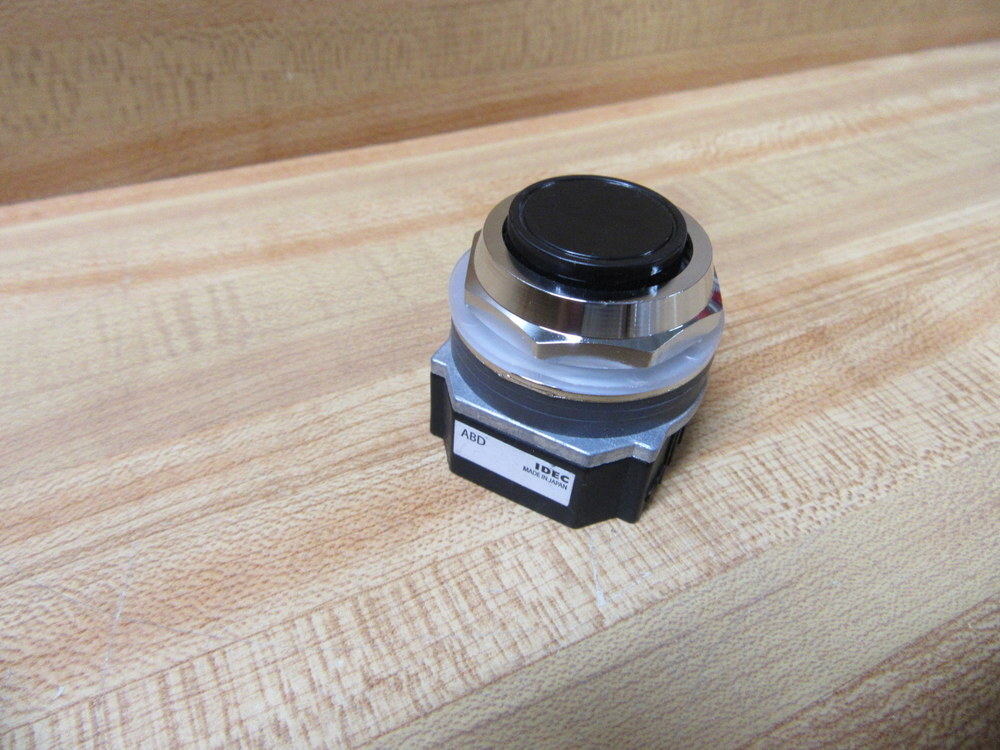 IDEC ABD210NUB Black Momentary Push Button ABD