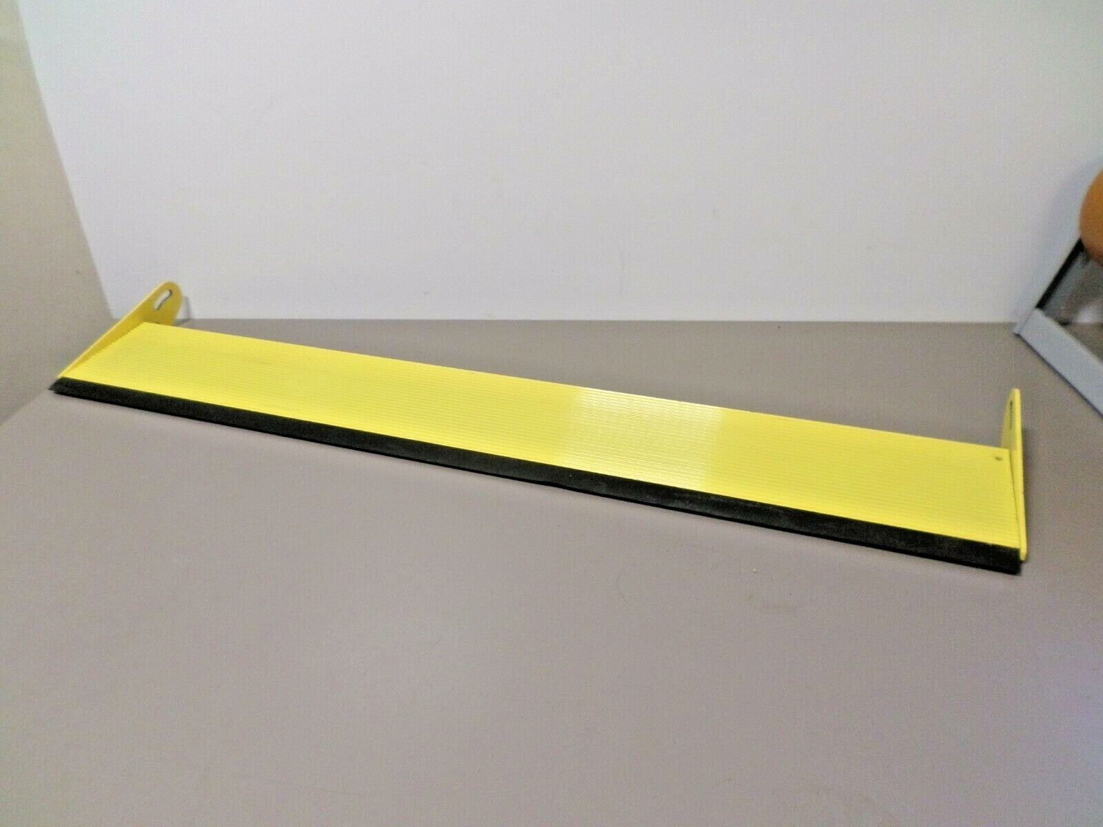 Safety Yellow 35″ x 5-1/2″ Aluminum Flip-Up Threshold