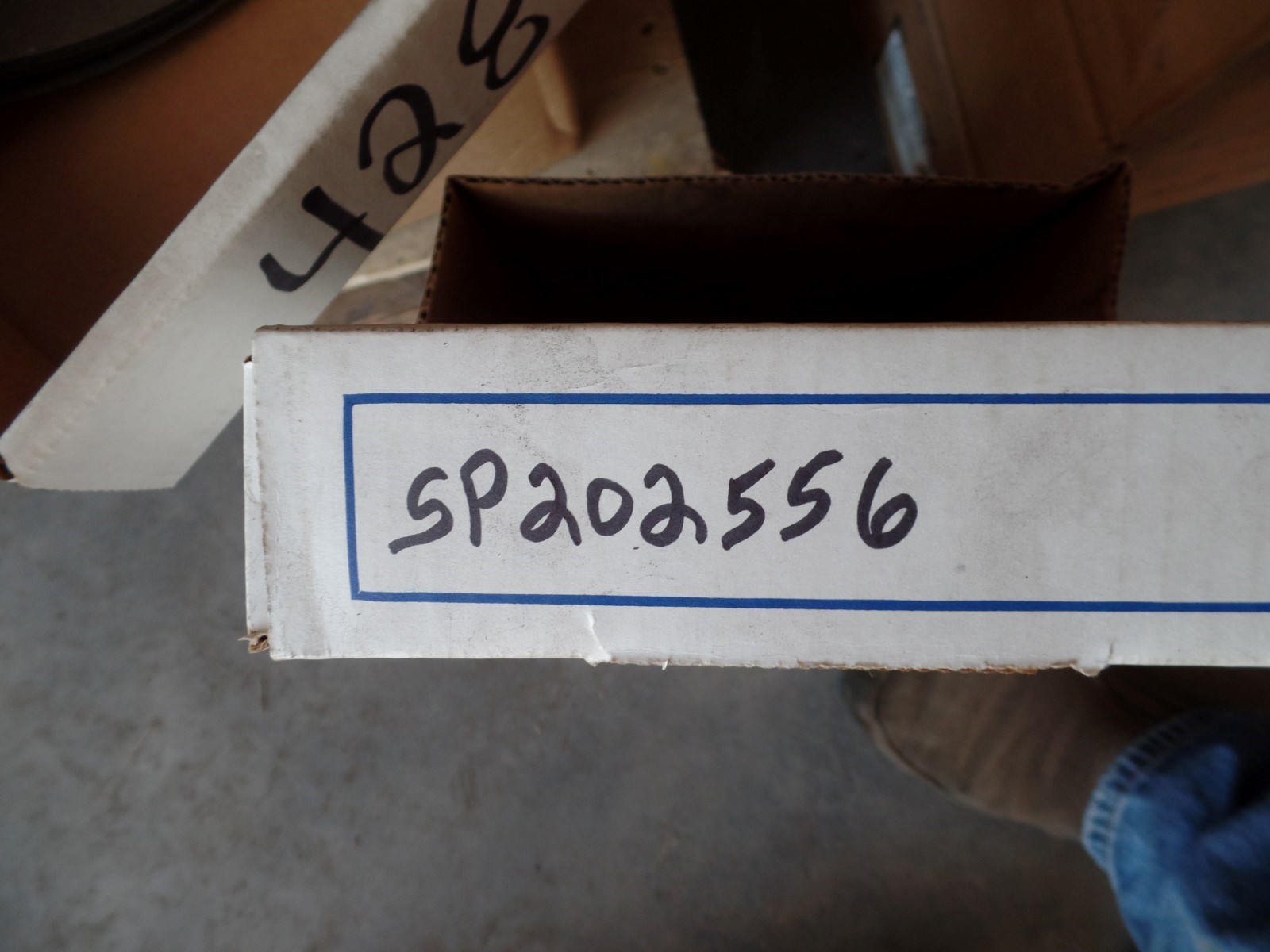 SUPERPAC 841 RUBBER ENGINE MOUNT ASSEMBLY SP202556, 202556, N.O.S