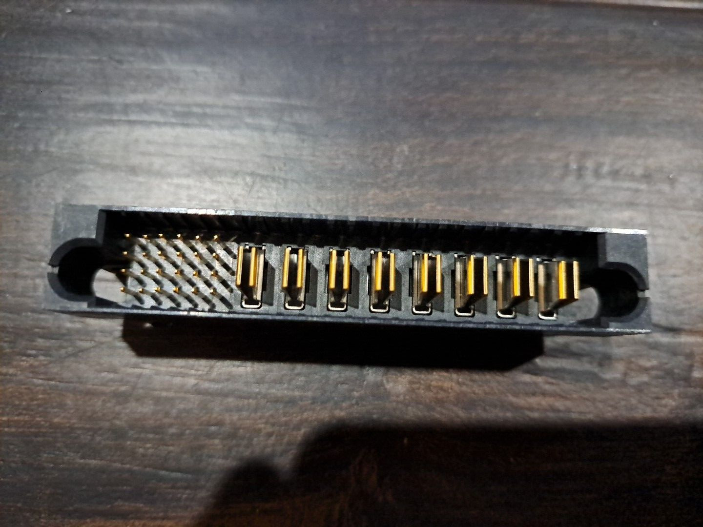 FCI Amphenol 51732-021LF Conn HDR Blade PWR 32POS EDGE MT