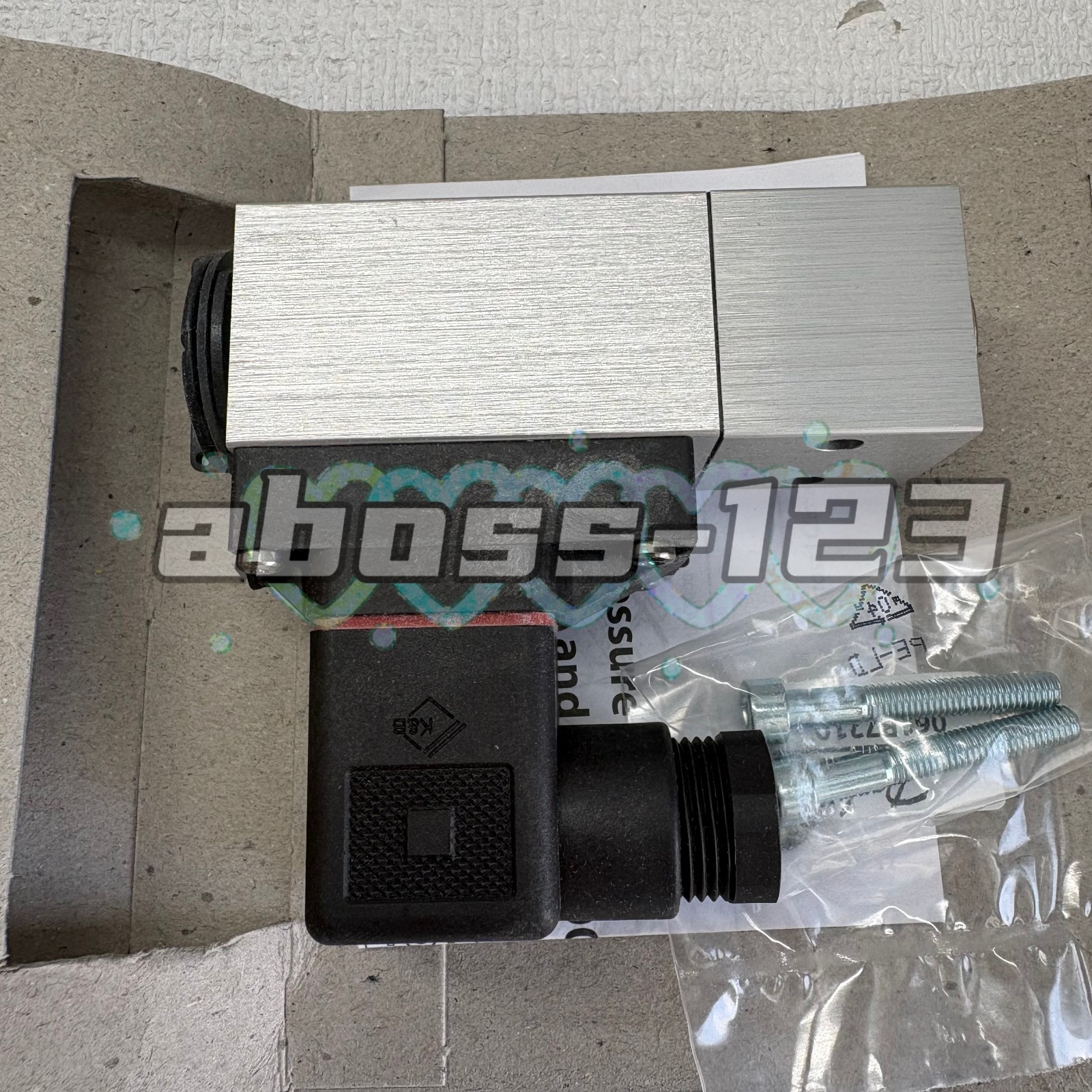 Danfoss 061B000366 MBC5100 pressure sensor#1pcs new in box