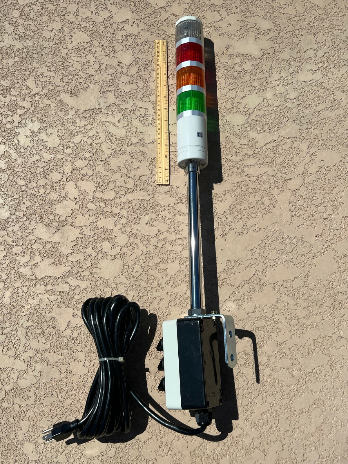 SIGNAWORKS STL-110-4-LW1 EXCEL CONTROLS LED AND ON TOWER LIGHT 4 STACK & MOUNT