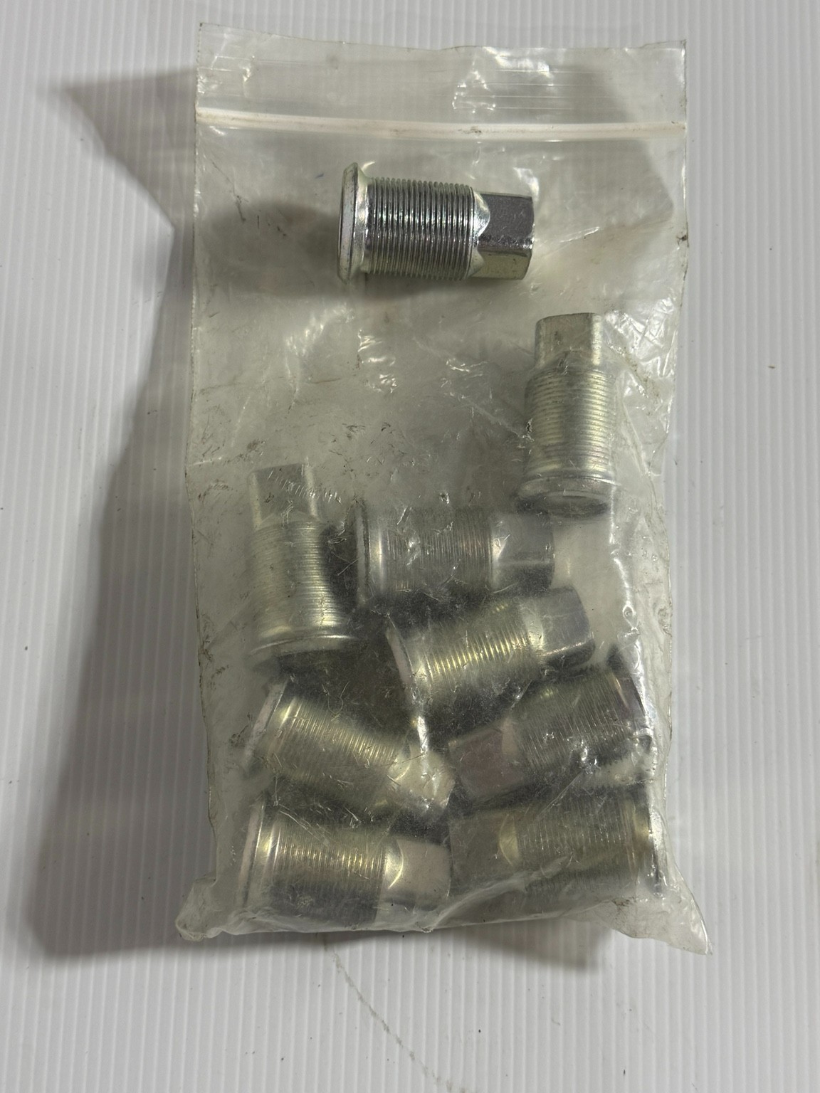 Lot of 9 Heavy Duty Threaded Steel Bung Weld-In Bungs Threaded Inserts Machined