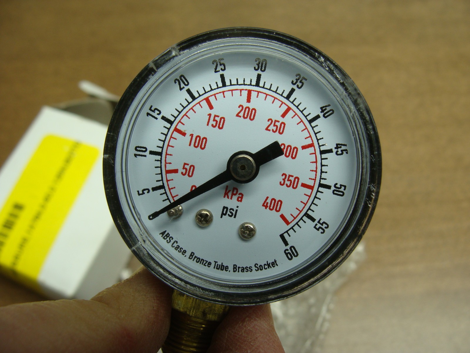LOT OF 4 UNBRANDED PRESSURE GAUGES 4FLR1 0-60PSI 1.5″ DIAL 1/8NPT 1X784