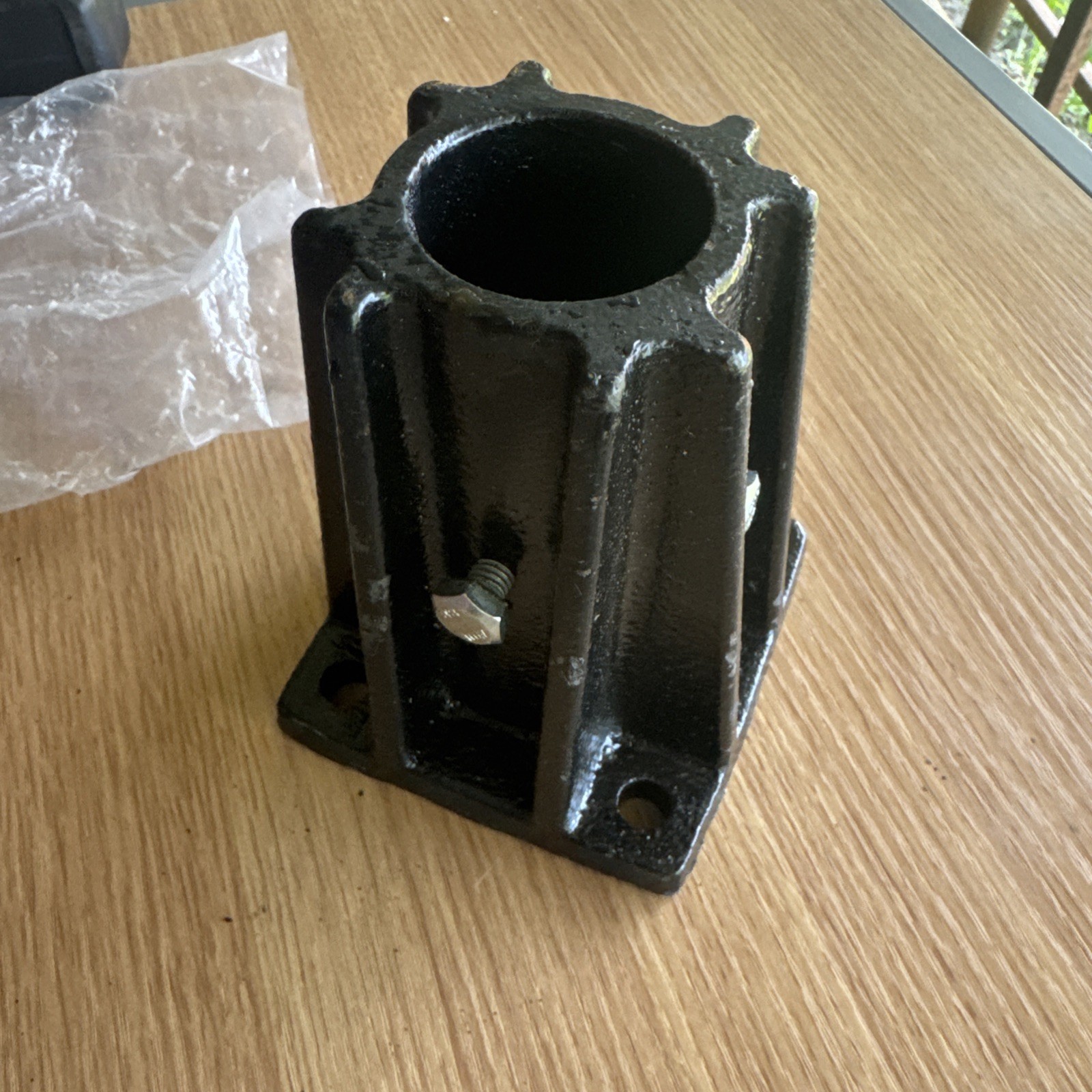 Global Industrial Single Socket Base 940374 for Pedestrian Barrier 9054860