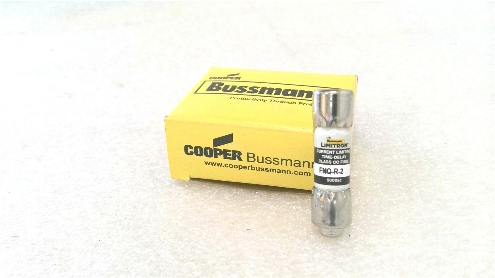 BUSSMANN LIMITRON FNQ-R-2 CURRENT LIMITING TIME DELAY 600 V ( LOT OF 5 )