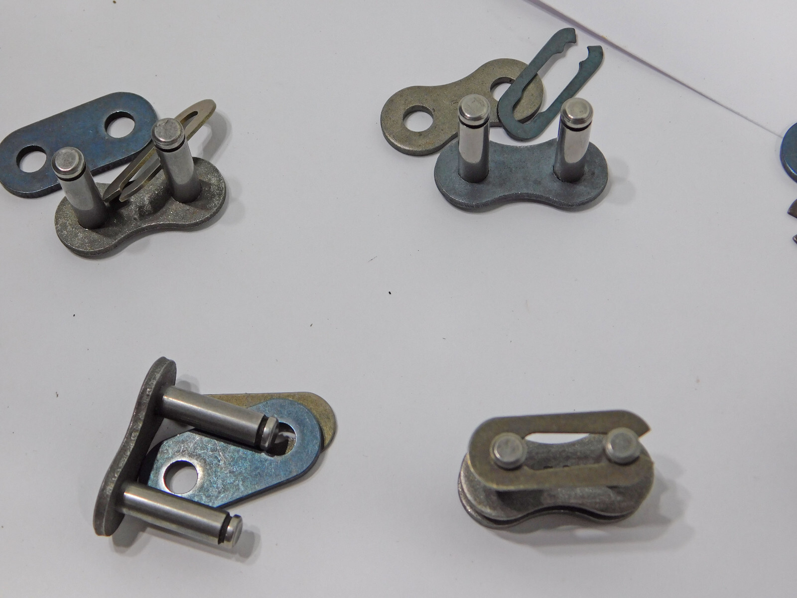 Lot of 18 each Overhead Door Co Connecting Link STL 1/16THK 80884-5