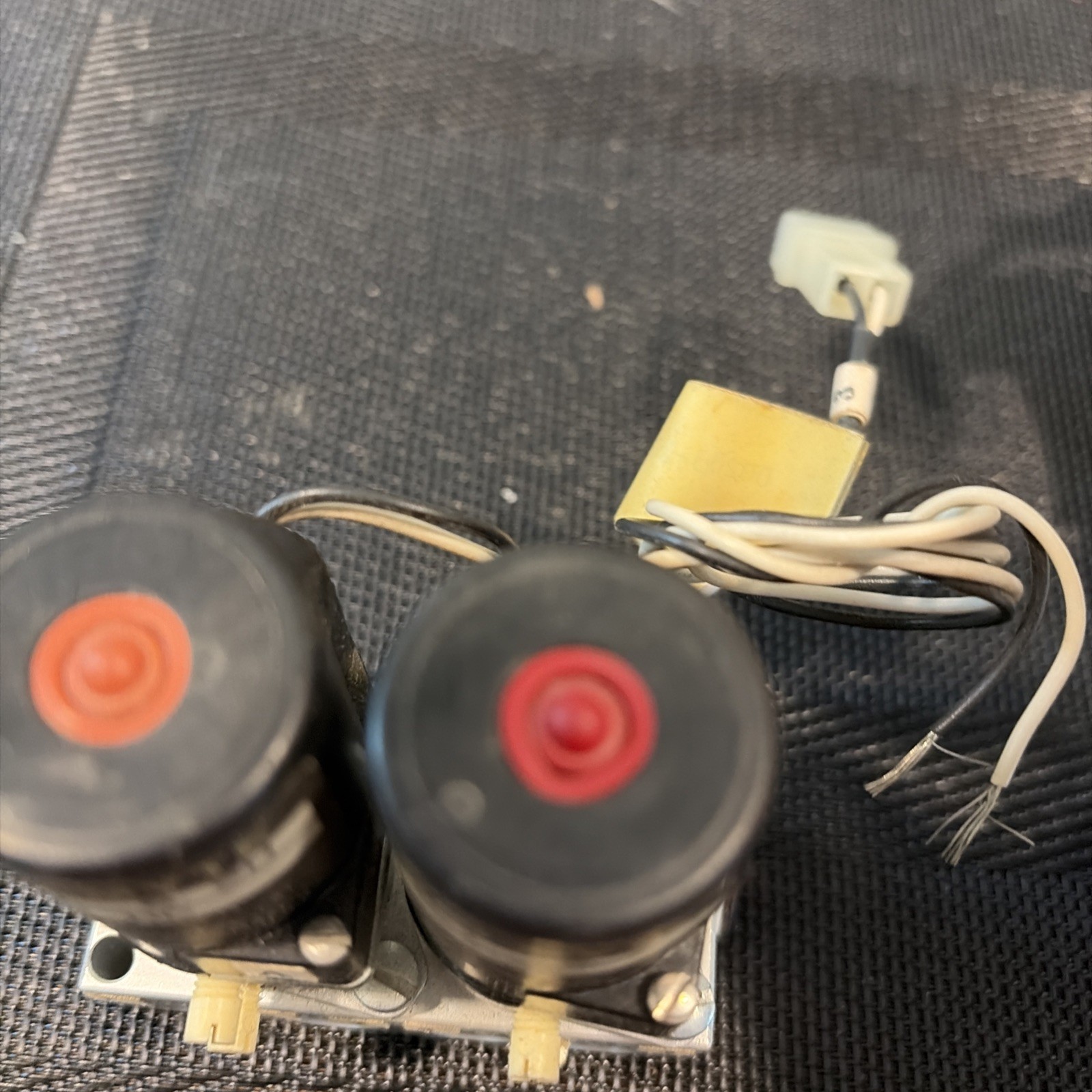Lot If 2- Humphrey Mini-Myte M41E1 8.5 W 24V DC A And B