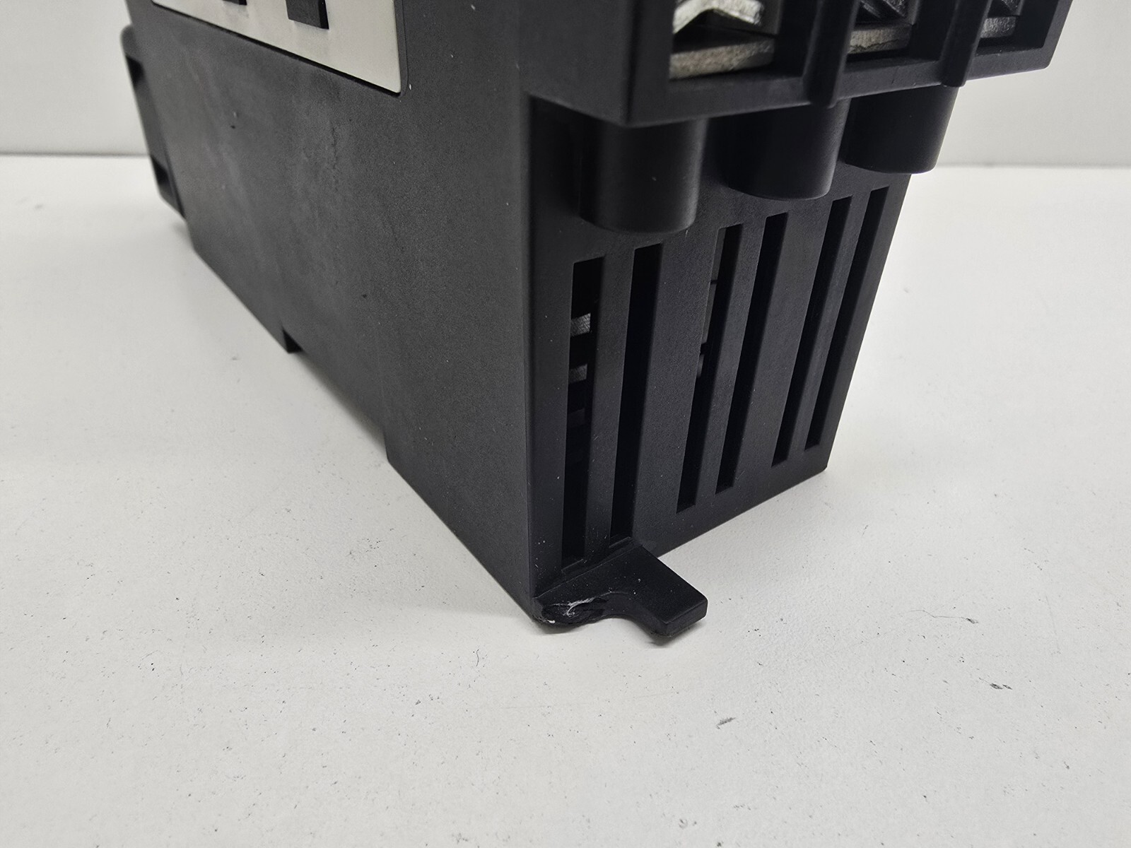 GOOD USED! STELLAR 30A 208-230/460VAC SOFT STARTER SR22-30